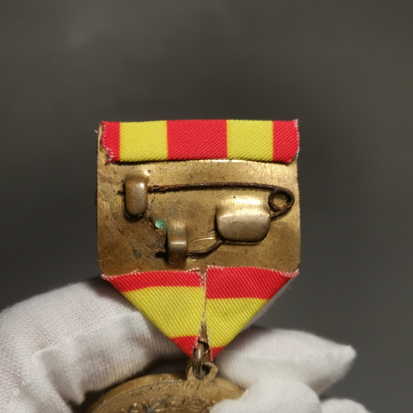 世界勋奖徽章第1期拍卖 朝鲜建军节功勋纪念章