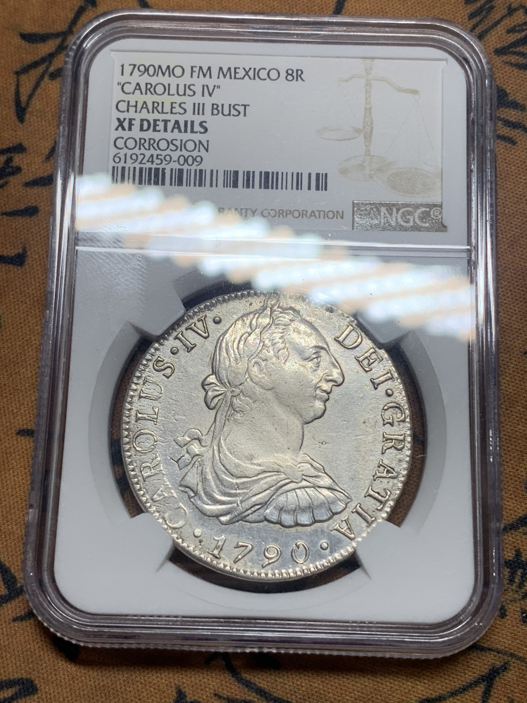 《竞宝斋》钱币微拍-第16场-本周日，周一2场连拍（全场顺丰包邮） NGC 评级 1790年 过度头像 卡四纪年 卡三头像 墨西哥卡三 双柱 8R大银币 深打好品