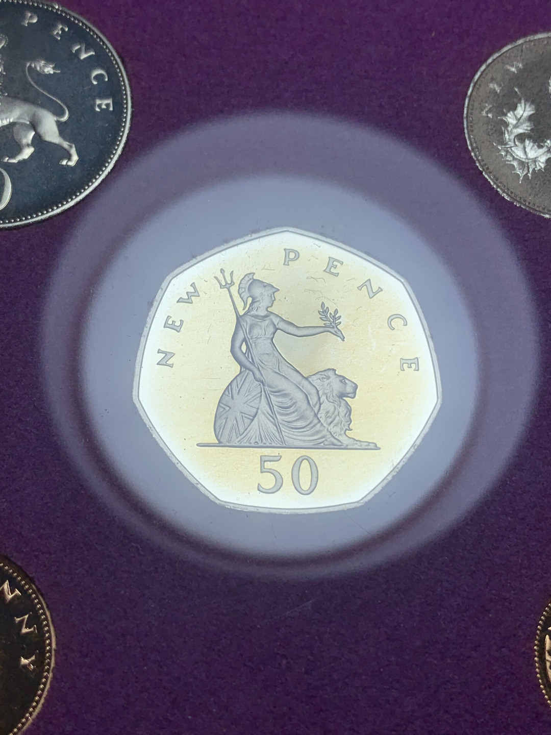 《竞宝斋》钱币微拍-第16场-本周日，周一2场连拍（全场顺丰包邮） 英国 早期 套币 4套一组  状态不错，品见图