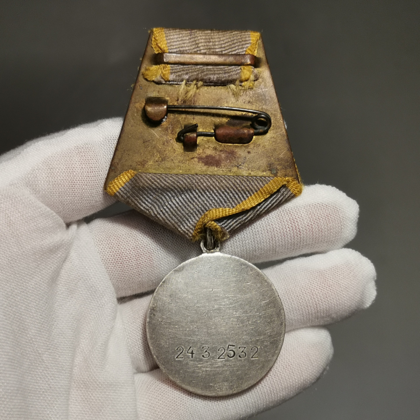 世界勋奖徽章第1期拍卖 前苏联银质二战战功奖章