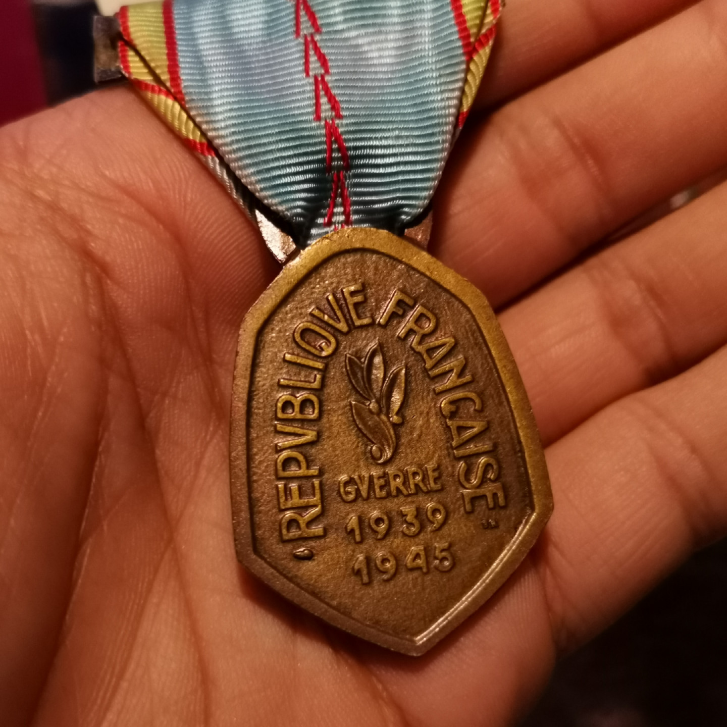 世界勋奖徽章拍卖第3期 法国二战胜利高卢雄鸡奖章