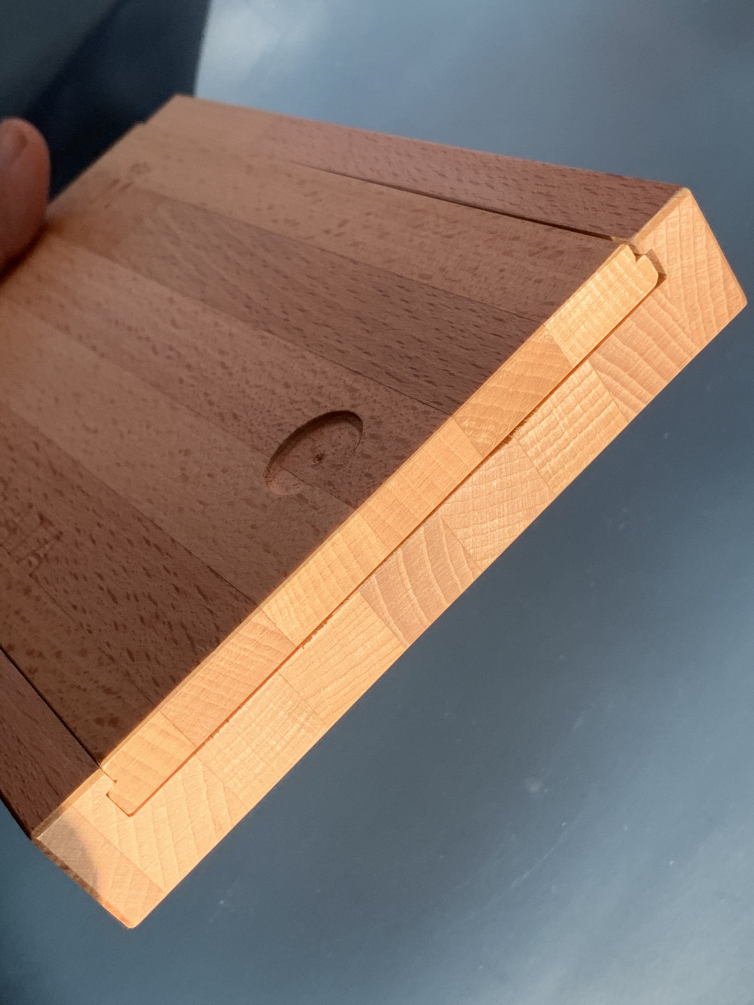 《竞宝斋》钱币微拍-第17场-本周日，周一2场连拍（全场顺丰包邮） 西班牙 1998年 波旁王朝国王像纪念 三枚2000比塞塔和一枚10000比塞塔 银币重量 249.75克 币和包装都是完美状态