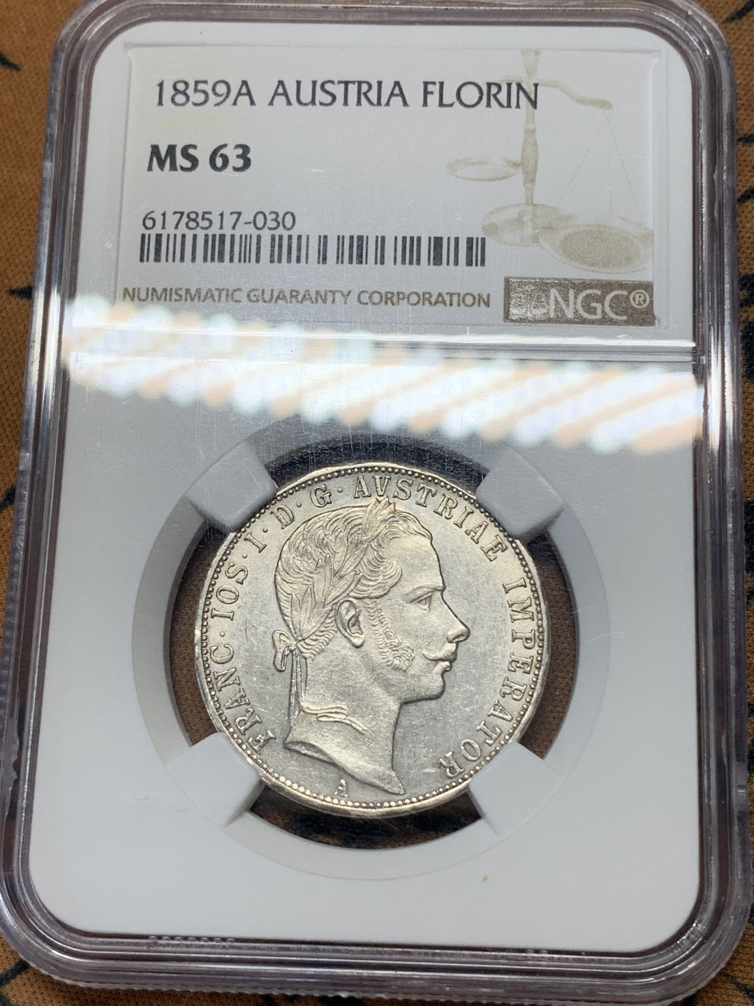 《竞宝斋》钱币微拍-第17场-本周日，周一2场连拍（全场顺丰包邮） NGC MS63 1859年奥地利弗洛林