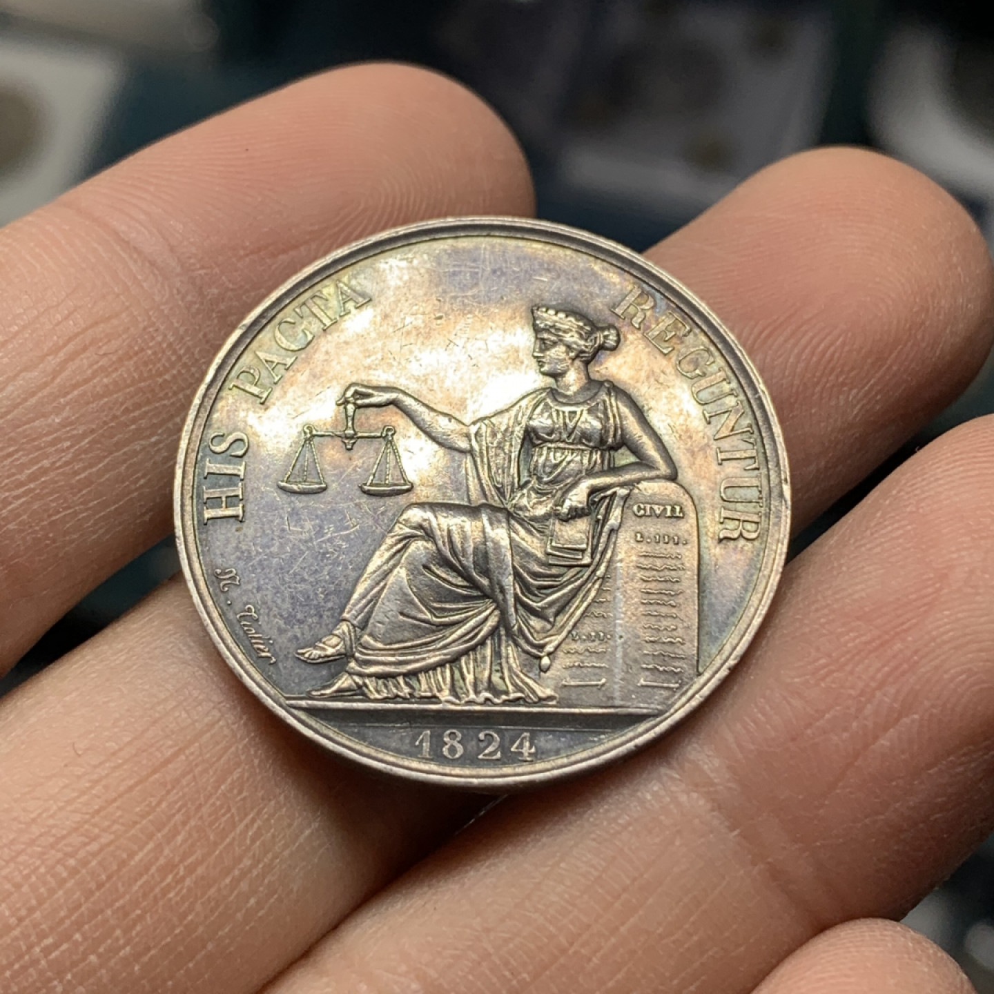 《竞宝斋》钱币微拍-第17场-本周日，周一2场连拍（全场顺丰包邮） 法国 1824年 公平女神圆形 银质代币 10.2克 30.16mm