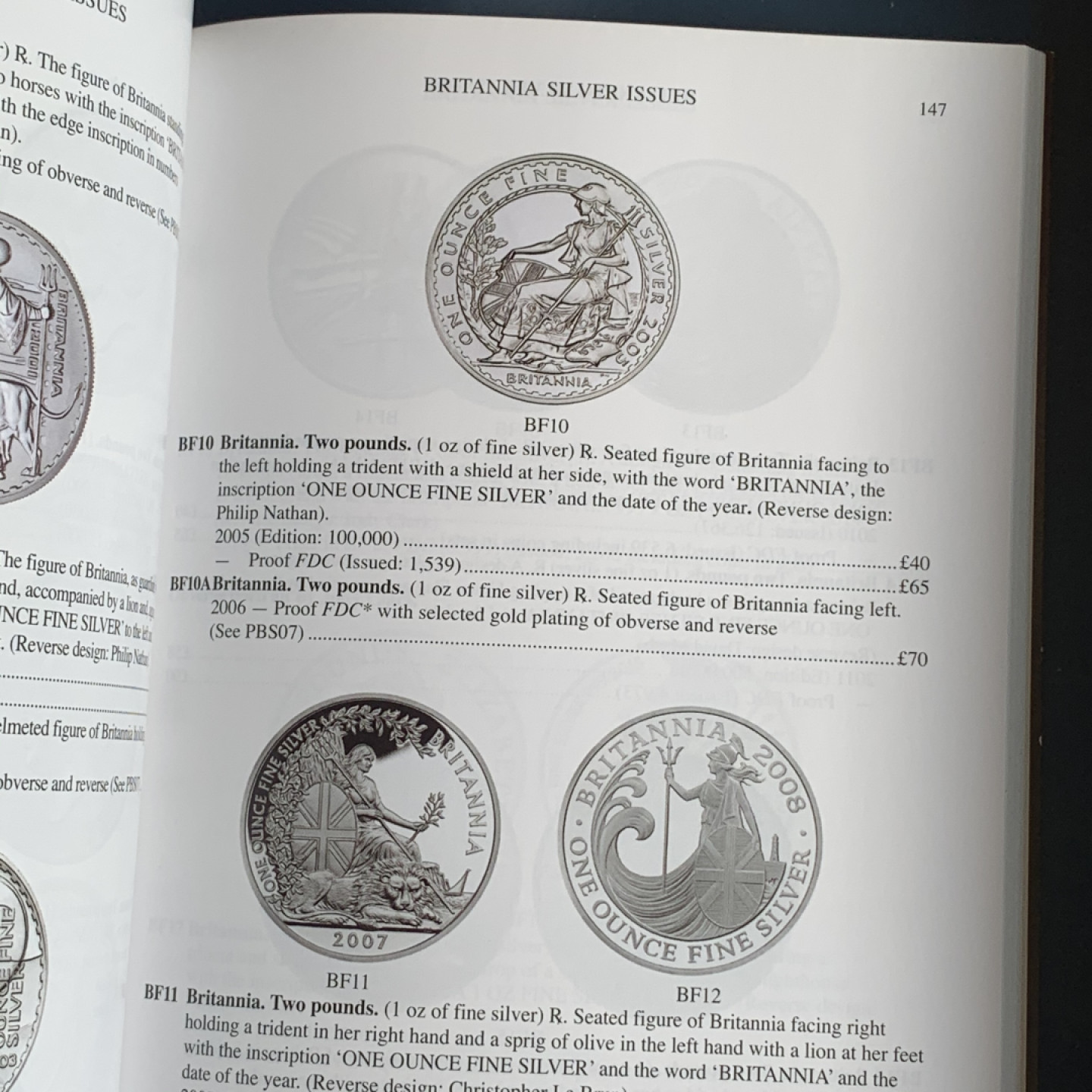 《竞宝斋》钱币微拍-第17场-本周日，周一2场连拍（全场顺丰包邮） 斯宾克英国目录，保存完好，精装本546页（涵盖凯尔特人到二战时期）+平装本259页（英国十进制钱币目录）