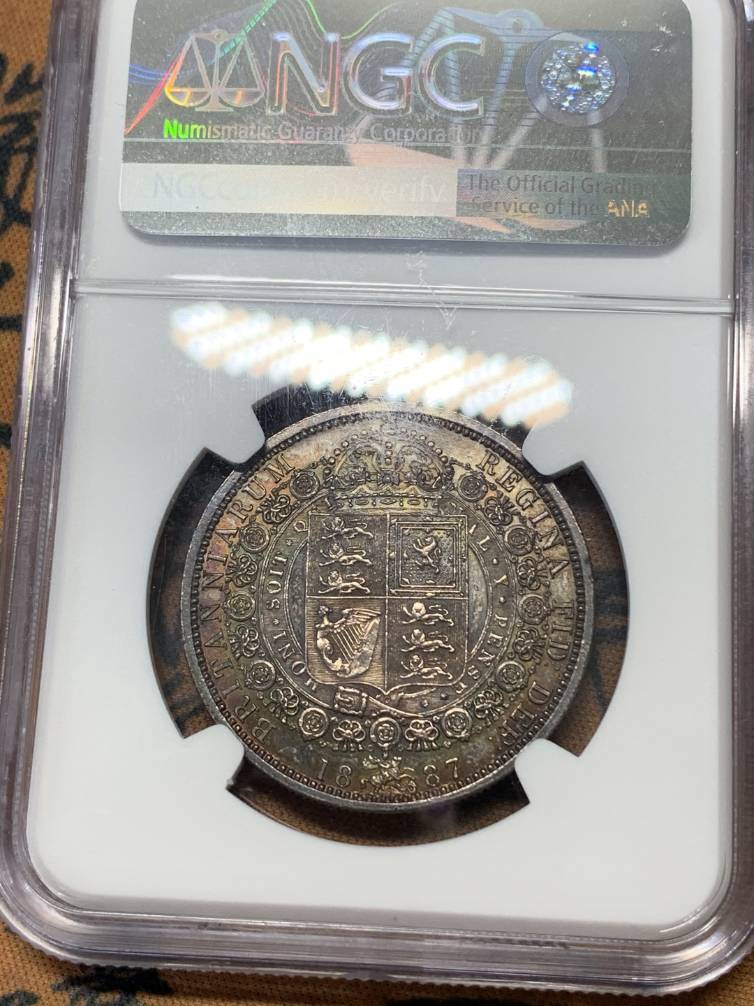 《竞宝斋》钱币微拍-第17场-本周日，周一2场连拍（全场顺丰包邮） NGC-PF 英国 1887年 1/2克朗 维多利亚高冠 少见PF精制币 原味带光五彩