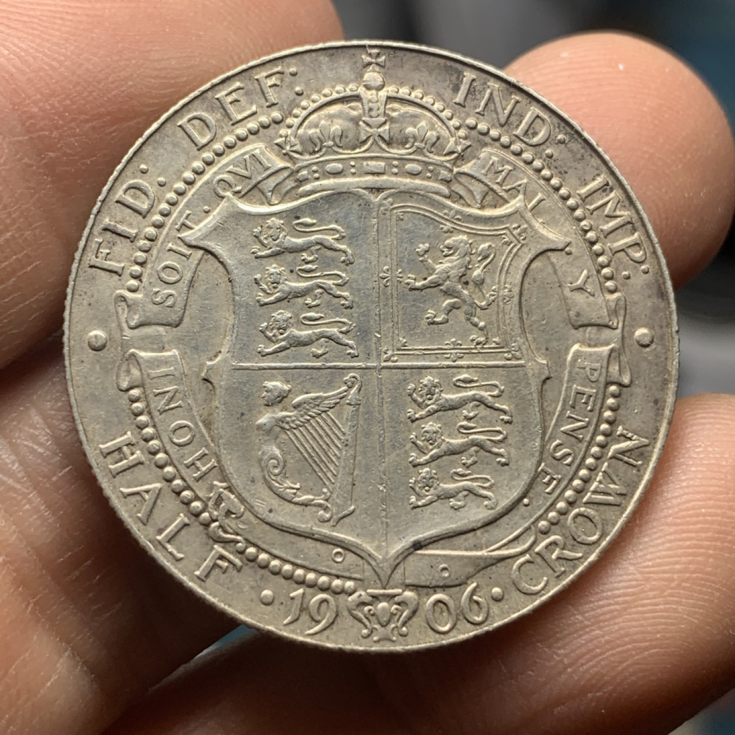 《竞宝斋》钱币微拍-第18场-本周日，周一2场连拍（全场顺丰包邮） 英国1906 爱七1/2 克朗 少见年份 好品相难得 淡彩包浆 