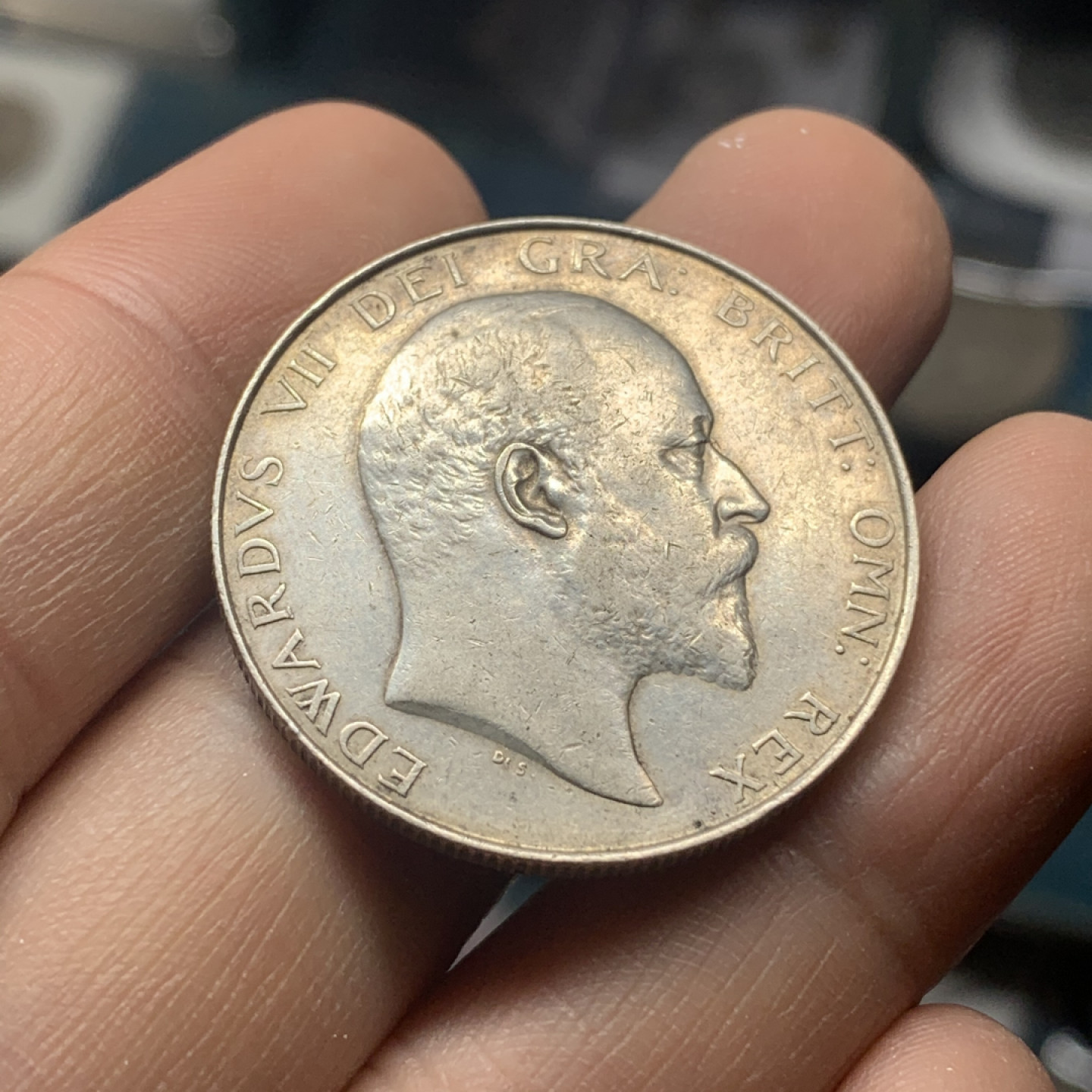 《竞宝斋》钱币微拍-第18场-本周日，周一2场连拍（全场顺丰包邮） 英国1906 爱七1/2 克朗 少见年份 好品相难得 淡彩包浆 