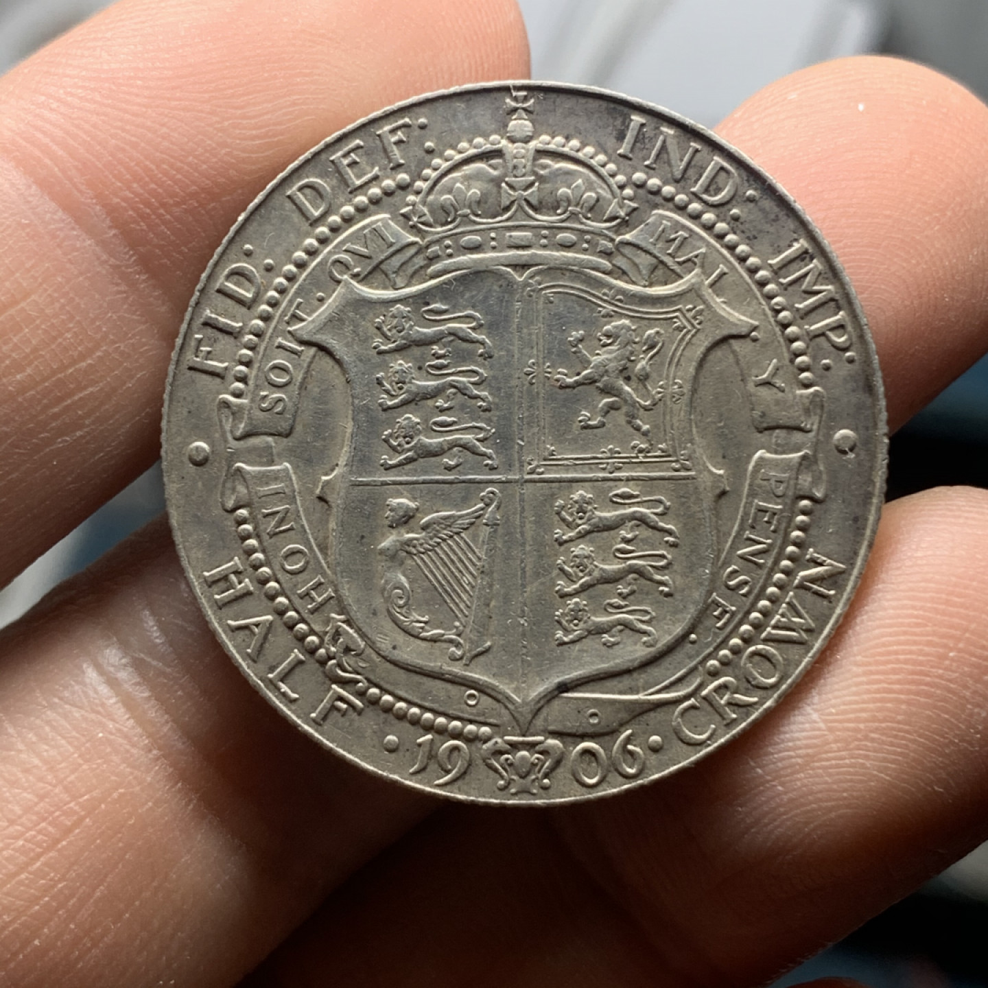 《竞宝斋》钱币微拍-第18场-本周日，周一2场连拍（全场顺丰包邮） 英国1906 爱七1/2 克朗 少见年份 好品相难得 淡彩包浆 