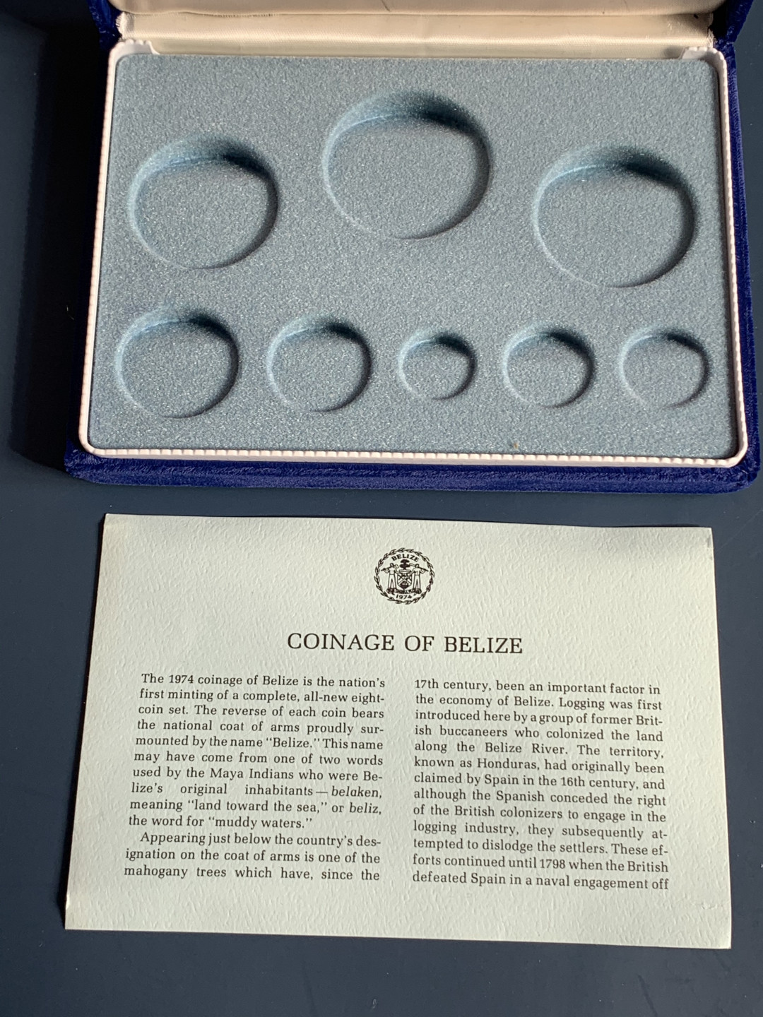 《竞宝斋》钱币微拍-第18场-本周日，周一2场连拍（全场顺丰包邮） 伯利兹 1974年 8枚装 全银套币102.79克 0.925银 29.80+26.40+19.89+9.94+6.60+2.79+4.35+3.02   绒盒保证，证书齐全，无破损