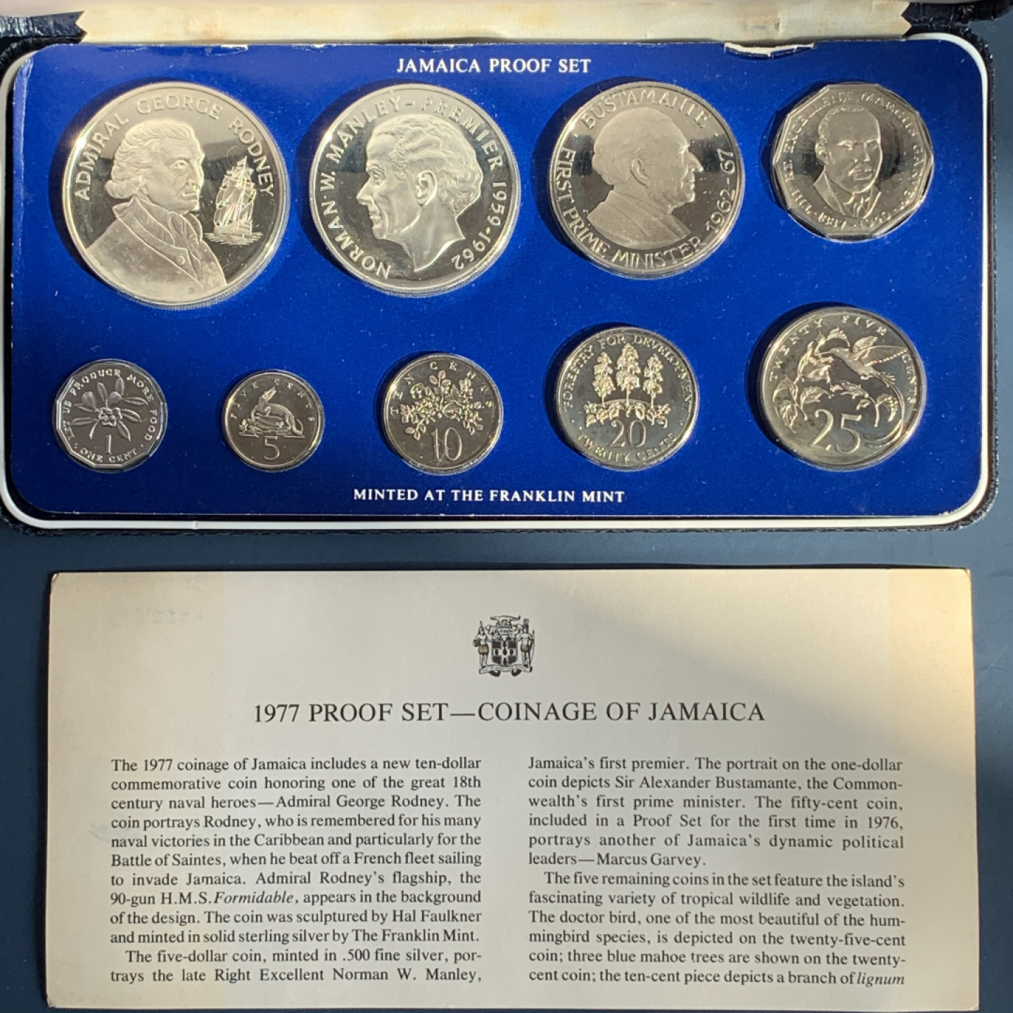 《竞宝斋》钱币微拍-第18场-本周日，周一2场连拍（全场顺丰包邮） 牙买加 1977年 9枚装 套币 两枚银币 银币合计80.4克  0.925银  37.60克和42.80克 盒证全，无破损