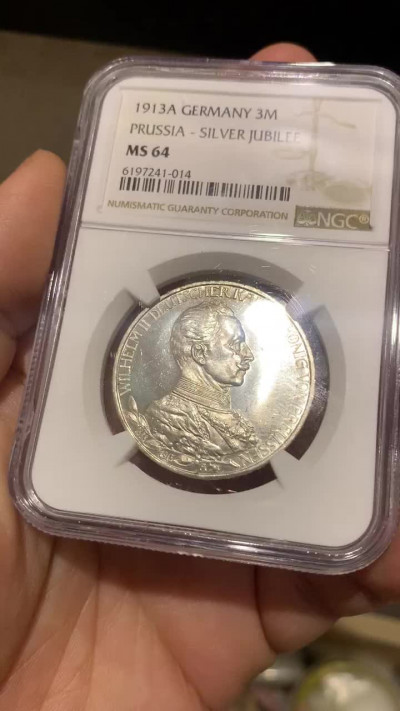 《竞宝斋》钱币微拍-第18场-本周日，周一2场连拍（全场顺丰包邮） NGC-MS64 德国 1913年戎装3马克 银币 PL 底板 无可挑剔