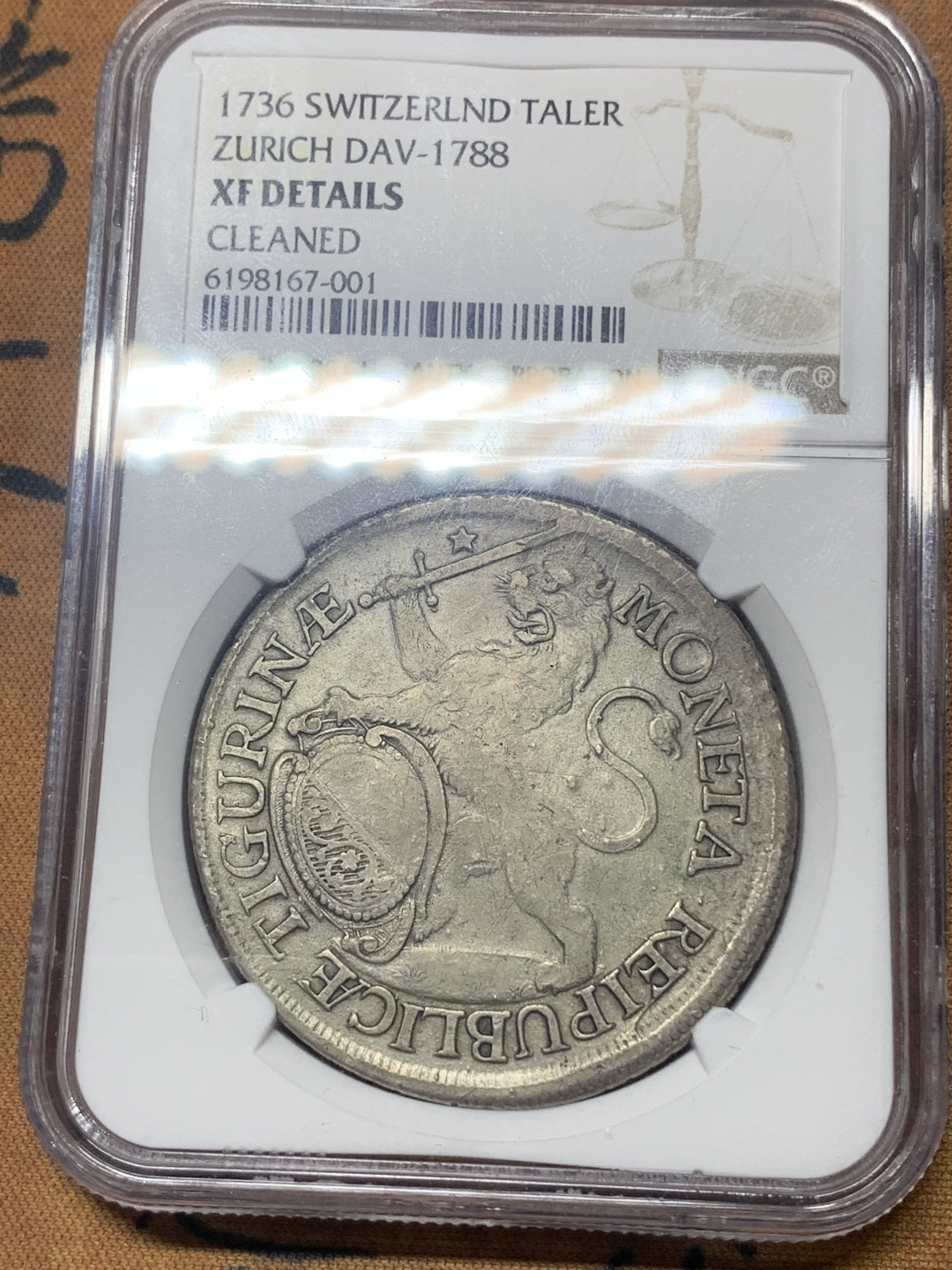 《竞宝斋》钱币微拍-第18场-本周日，周一2场连拍（全场顺丰包邮） NGC XFD 瑞士1736年苏黎世城市景观1泰勒大银币 少见品种，热门城市景观泰勒