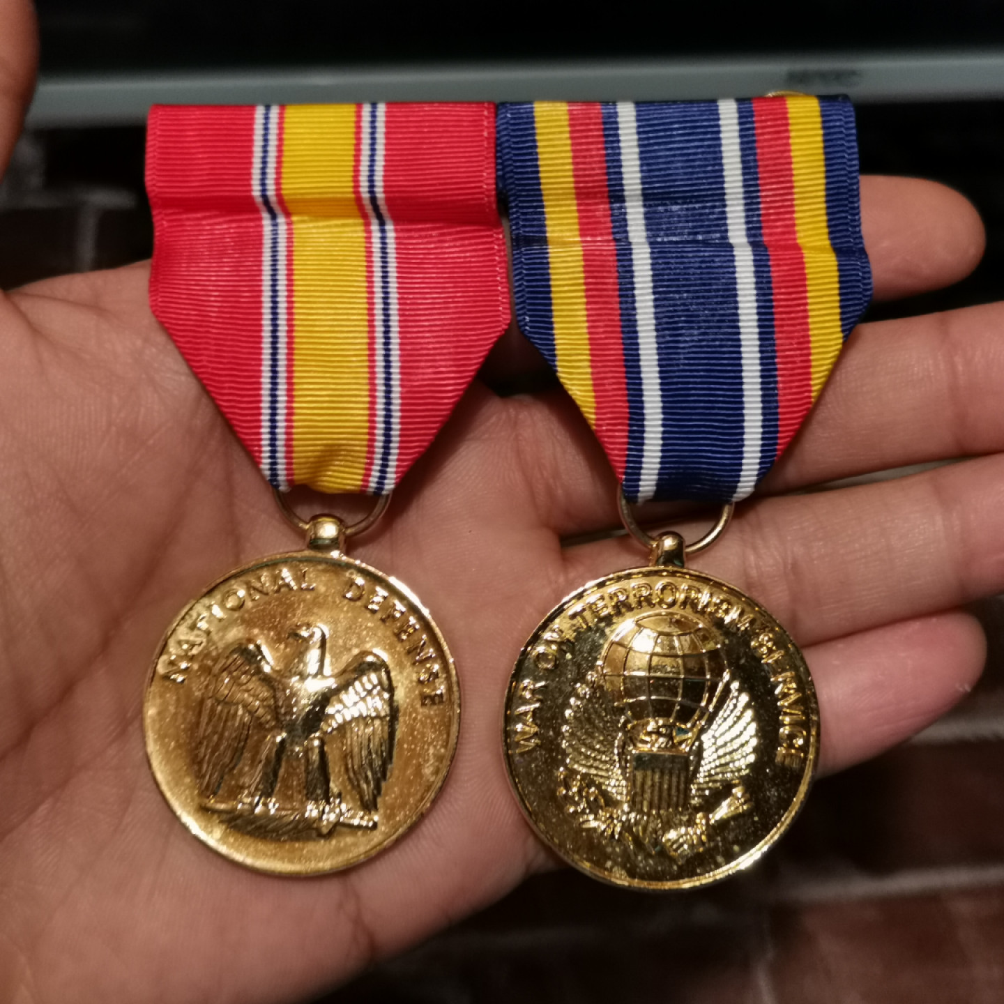 世界勋奖徽章拍卖第6期 阳极电镀！美国镀金勋章联排