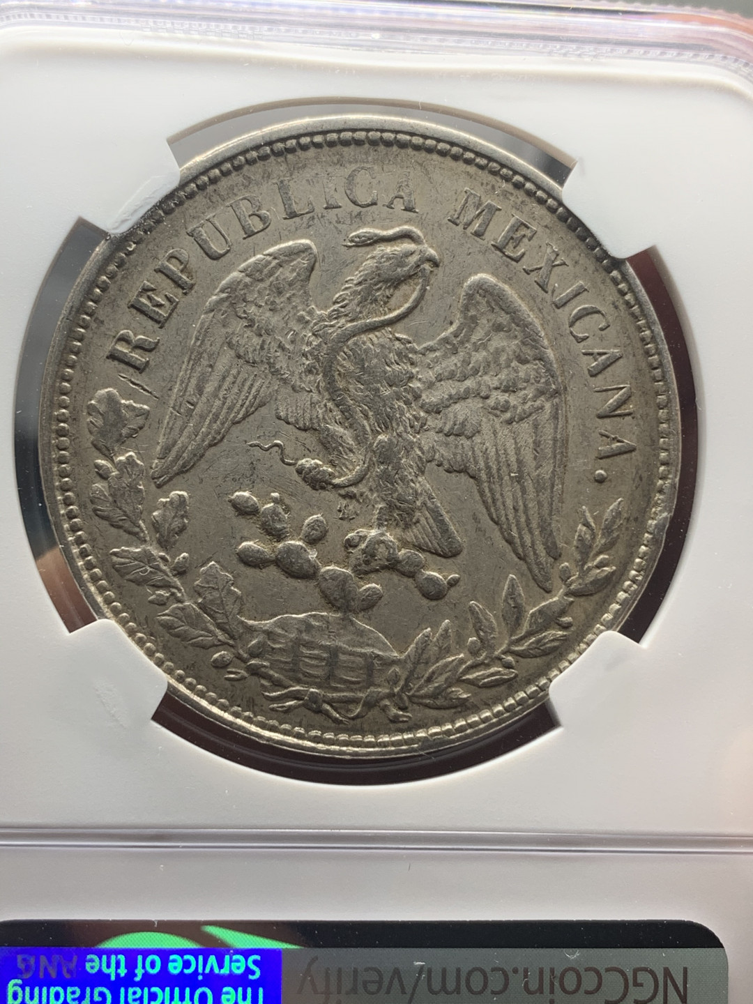 《竞宝斋》钱币微拍-第18场-本周日，周一2场连拍（全场顺丰包邮） NGC-AU55 墨西哥 1901年 MO 1比索 鹰洋银币 好年份原汁原味老包浆好品相！
