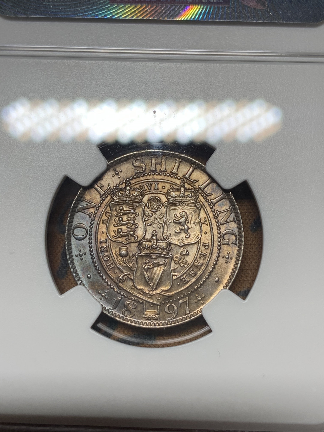 《竞宝斋》钱币微拍-第18场-本周日，周一2场连拍（全场顺丰包邮） NGC MS64 英国1897年1先令 NGC编号：4792014-004 双面五彩