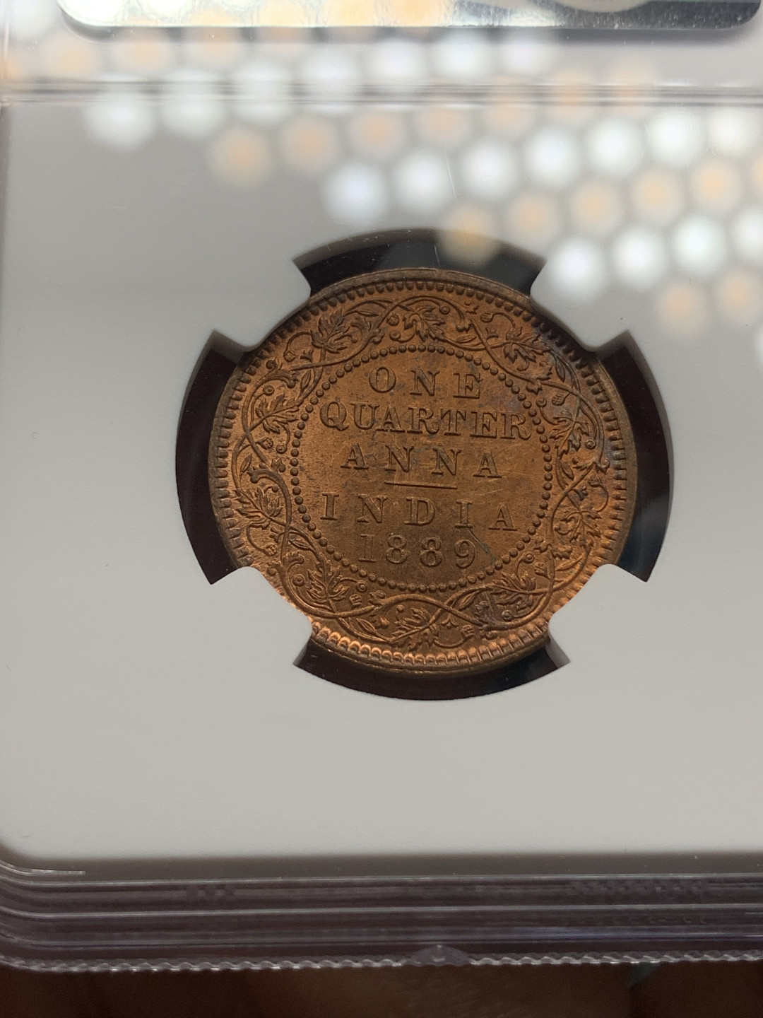 《竞宝斋》钱币微拍-第18场-本周日，周一2场连拍（全场顺丰包邮） NGC MS64RB 印度1889年1/4安娜 NGC编号：6054349-011 原光铜