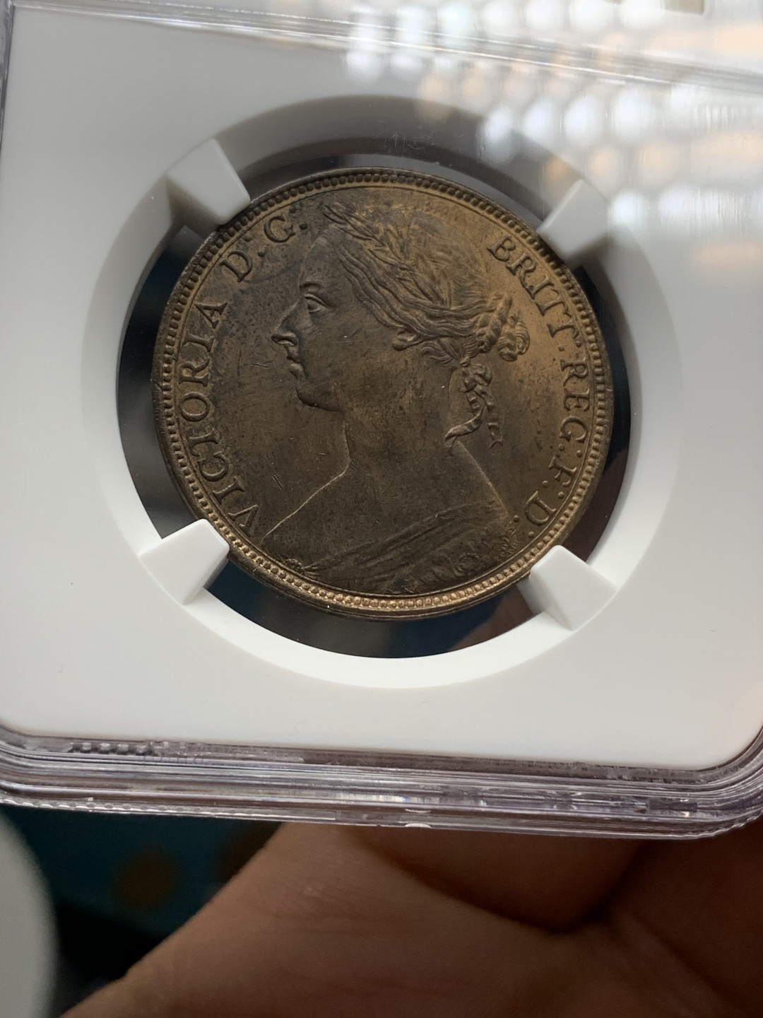 《竞宝斋》钱币微拍-第18场-本周日，周一2场连拍（全场顺丰包邮） NGC MS63RB 英国1892年1便士 NGC编号：3879451-016