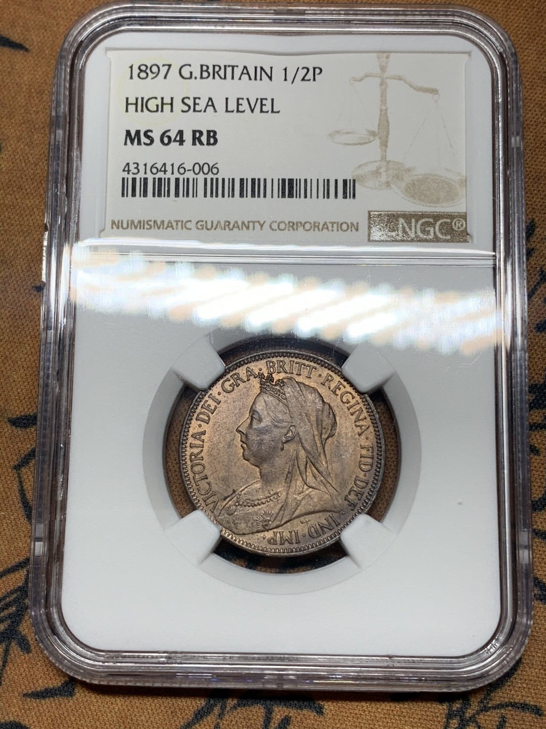 《竞宝斋》钱币微拍-第18场-本周日，周一2场连拍（全场顺丰包邮） NGC MS64RB 英国1897年1/2便士 HIGH SEA LEVEL NGC编号：4316416-006
