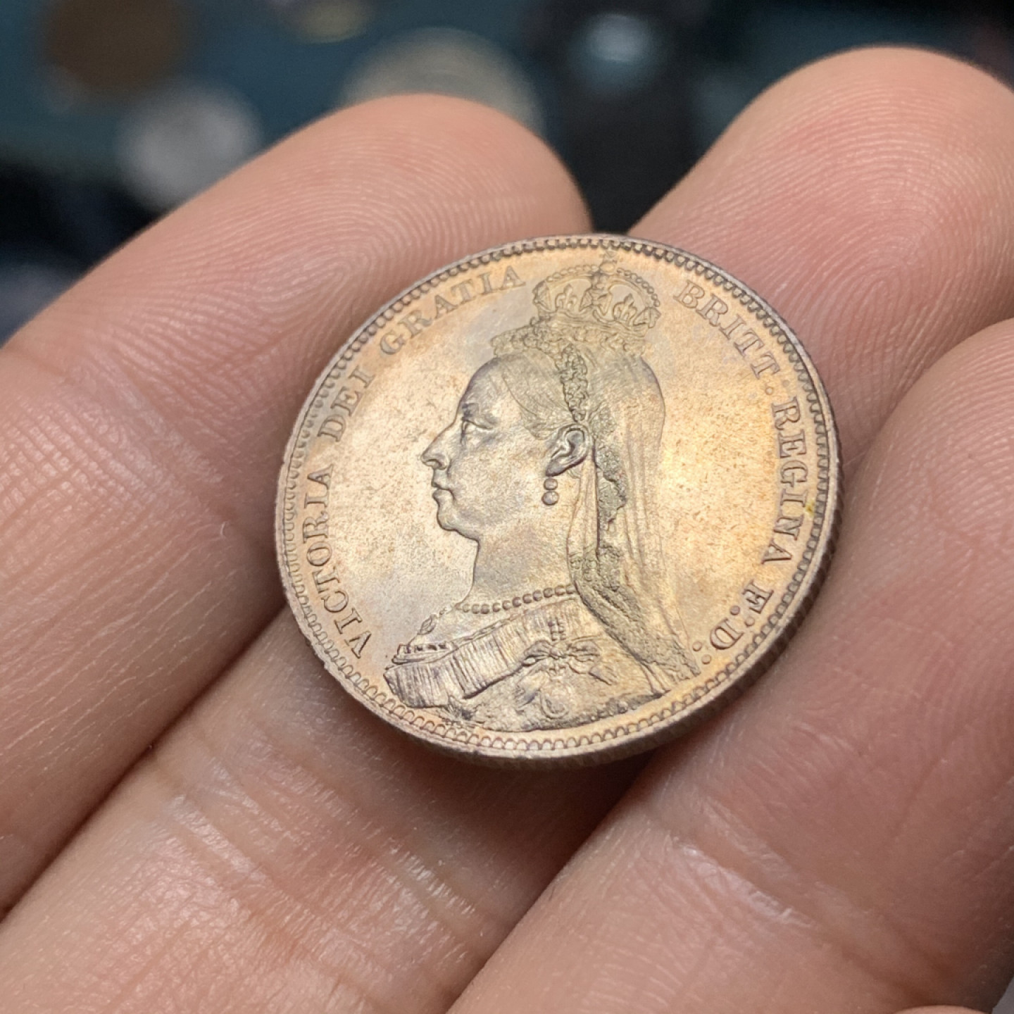 《竞宝斋》钱币微拍-第18场-本周日，周一2场连拍（全场顺丰包邮） UNC英国 1890年 大头版 1先令 双面五彩