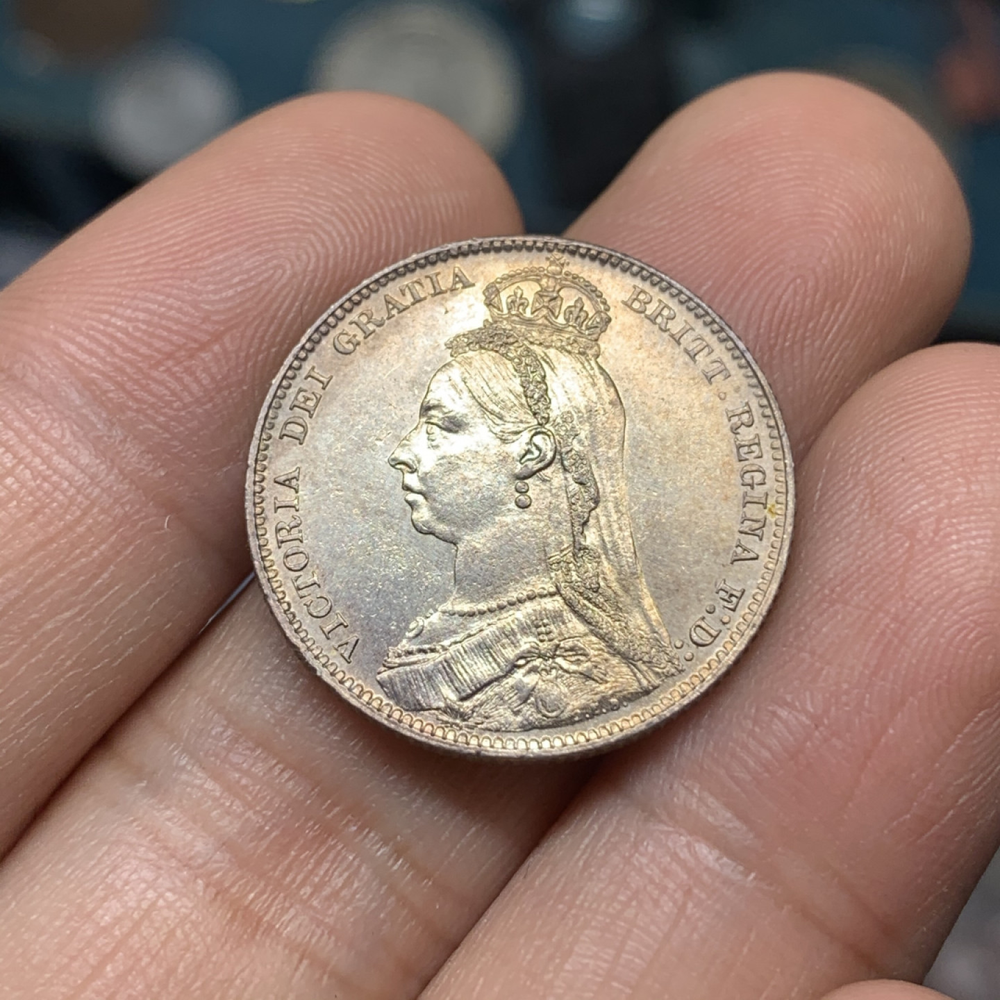 《竞宝斋》钱币微拍-第18场-本周日，周一2场连拍（全场顺丰包邮） UNC英国 1890年 大头版 1先令 双面五彩