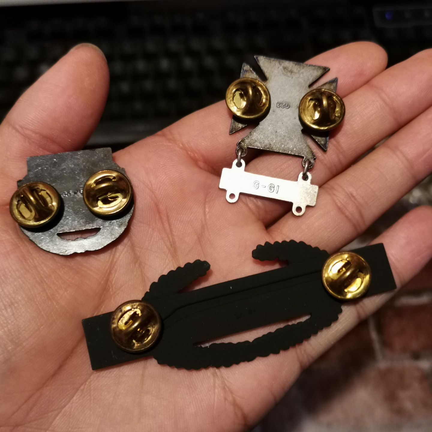 世界勋奖徽章拍卖第7期 美国陆军野战军服配饰一组