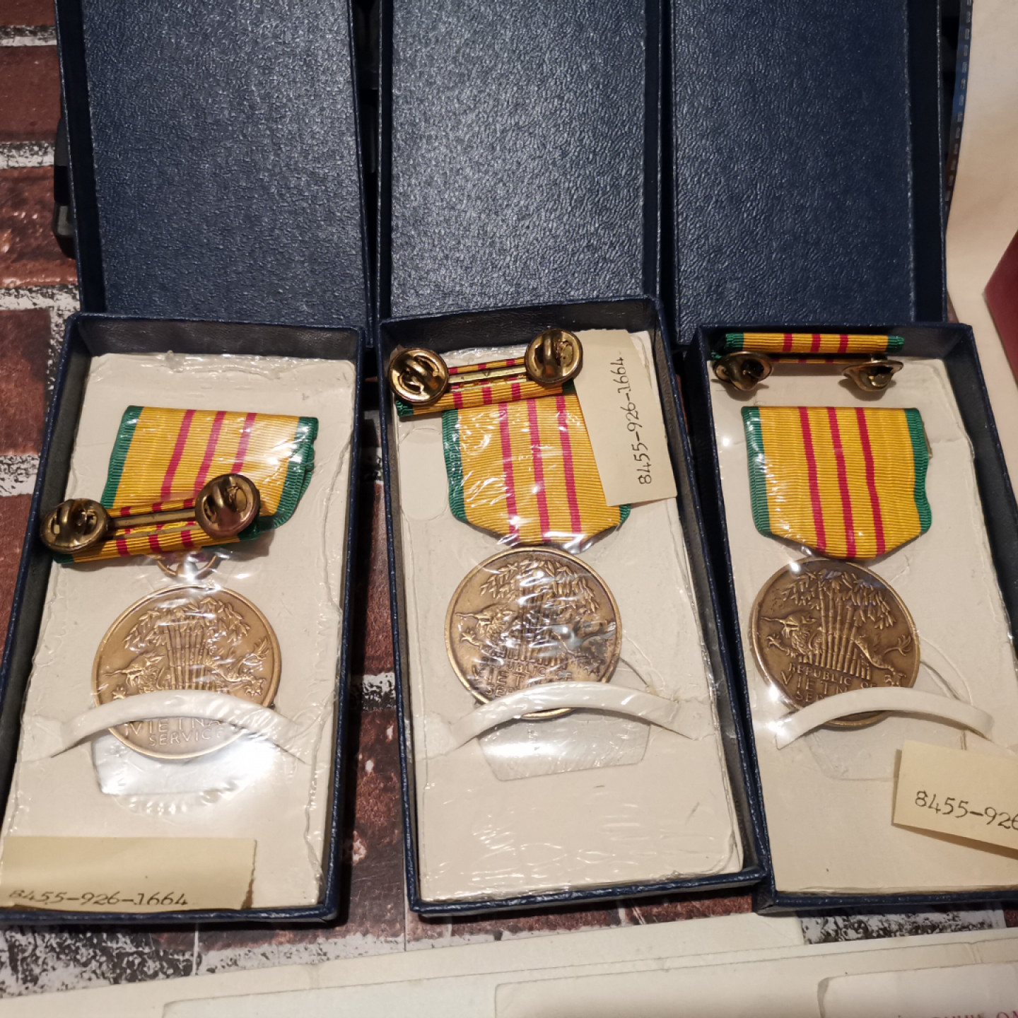 世界勋奖徽章拍卖第8期 美国越南战争勋章一组合拍