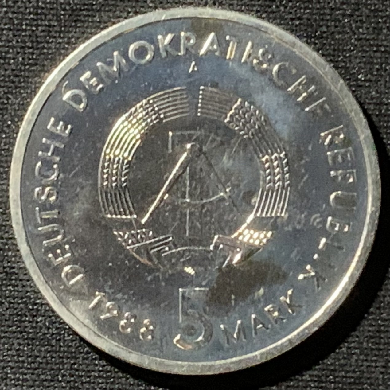 紫瑗钱币——第162期拍卖 民主德国 1988年 罗斯托克港口 5马克 纪念币