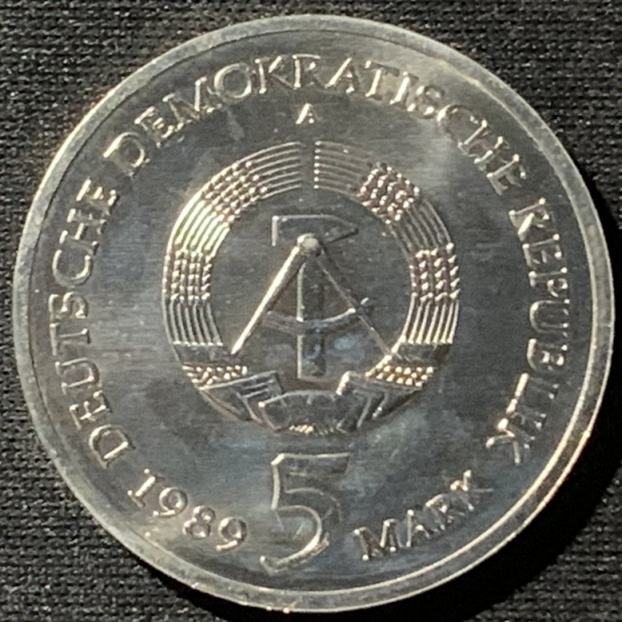 紫瑗钱币——第162期拍卖 民主德国 1989年 穆豪斯德玛丽教堂 5马克 纪念币