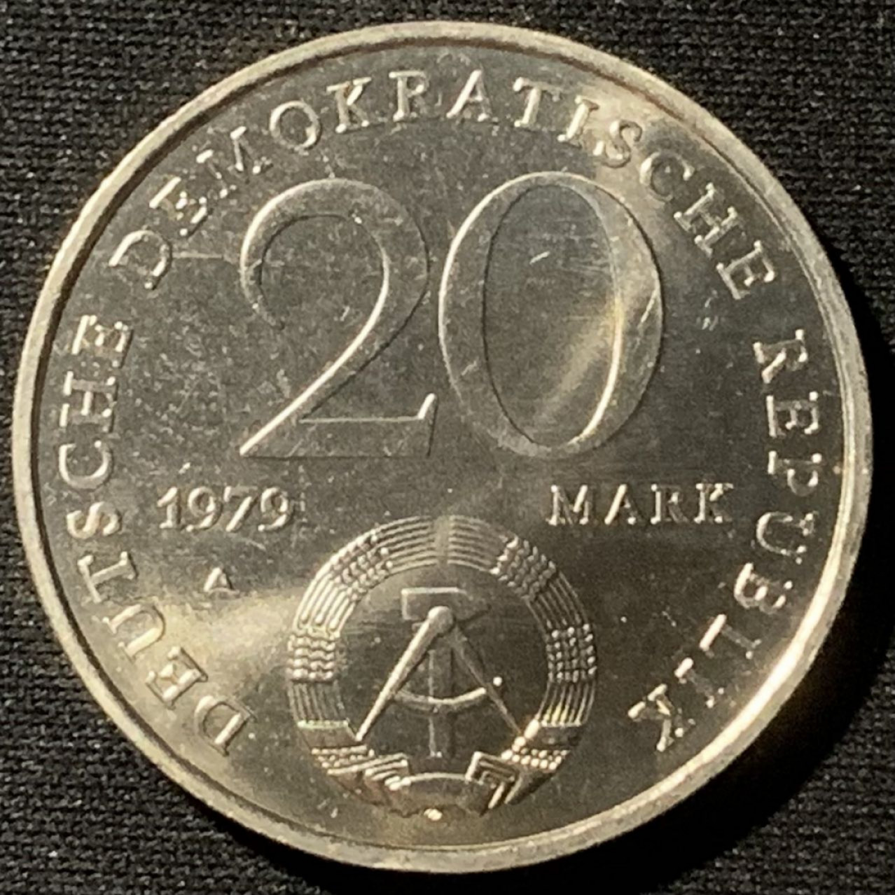 紫瑗钱币——第162期拍卖 民主德国 1979年 东德政权30周年 20马克 纪念币