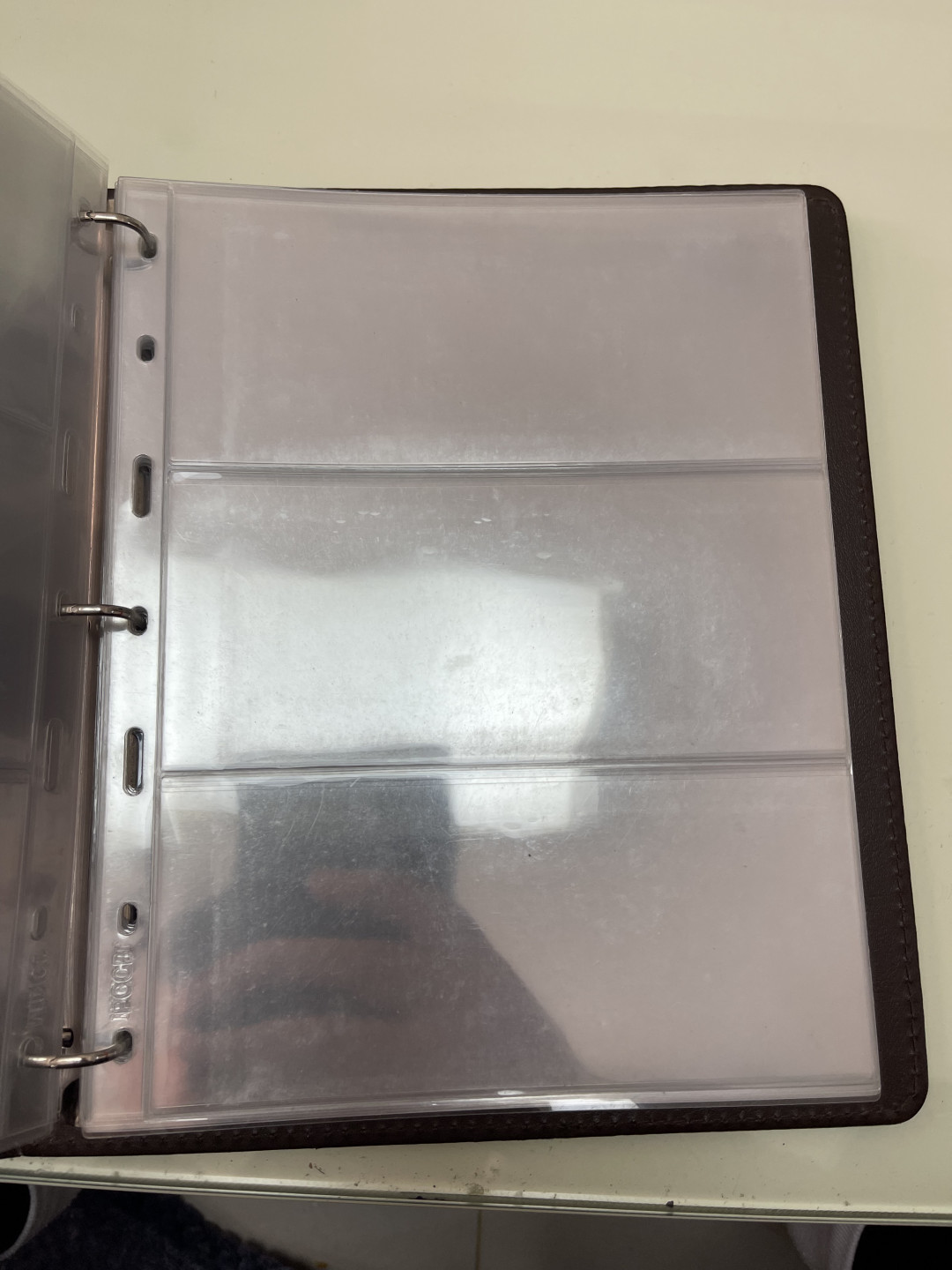 《外钞收藏家》第一百五十二期拍卖（本期98件） PCCB裸币收藏册 内页接近50张 三格 9成新 棕色