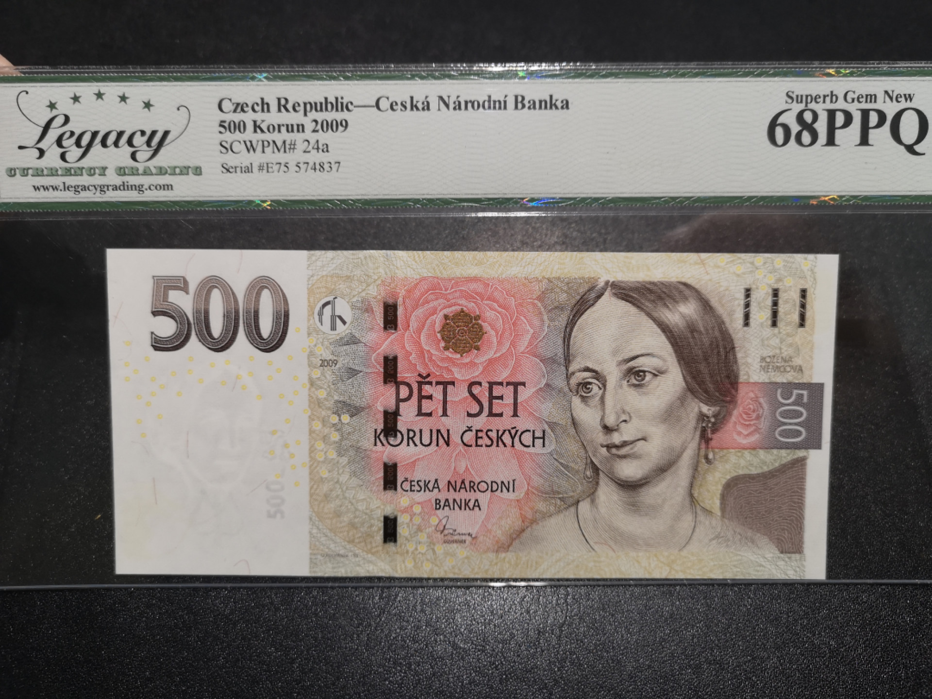 《外钞收藏家》第一百五十二期拍卖（本期98件） 2009年捷克500克朗 （PCGS）改版绿标新标签68分