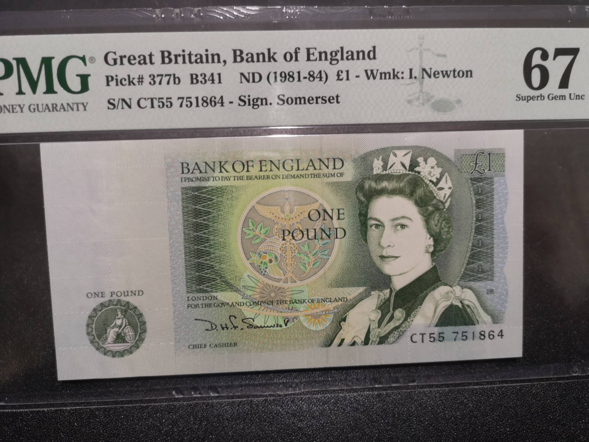 《外钞收藏家》第一百五十二期拍卖（本期98件） 英国D序列1镑 PMG67