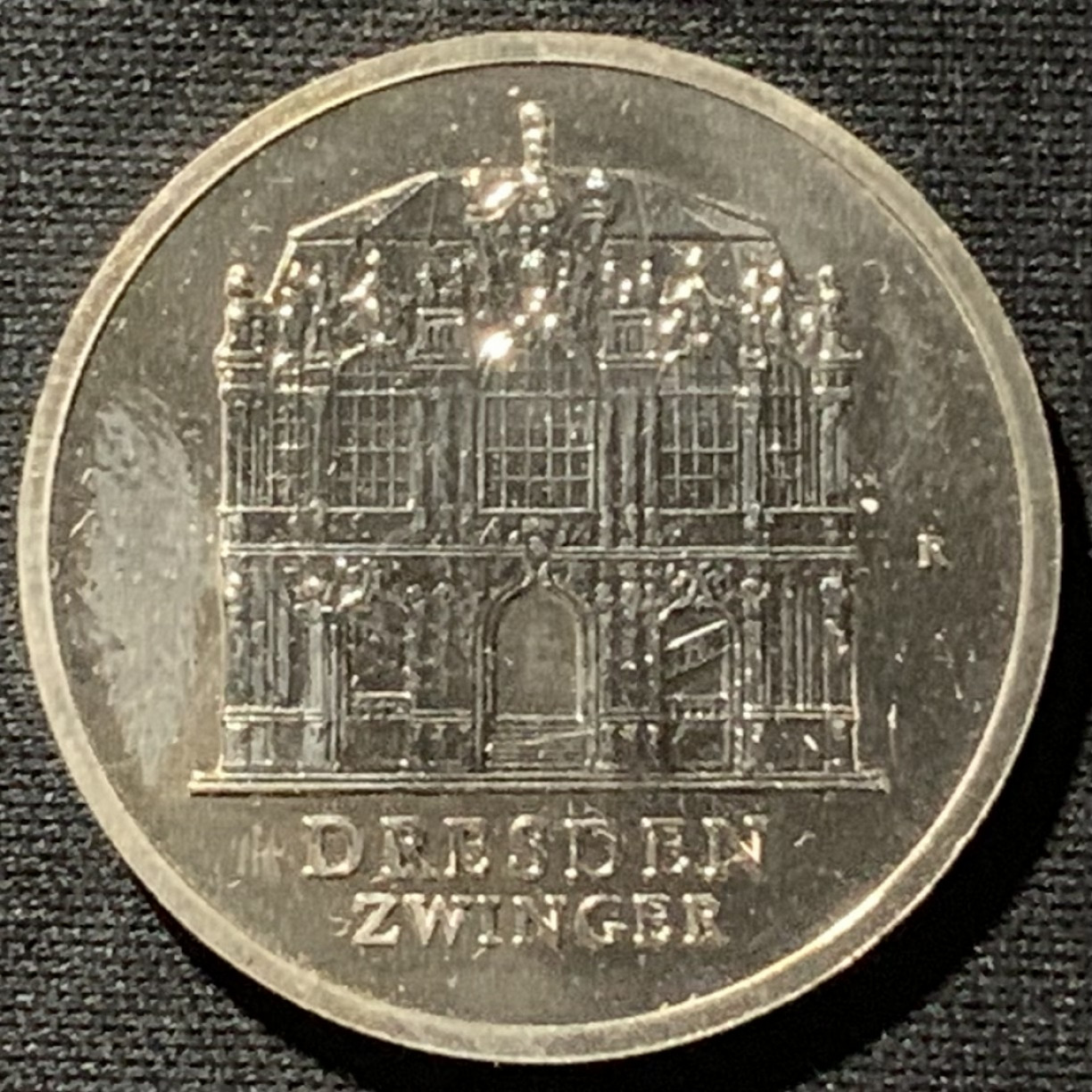 紫瑗钱币——第157期拍卖 民主德国 1985年 德累斯顿茨温格 5马克 纪念币