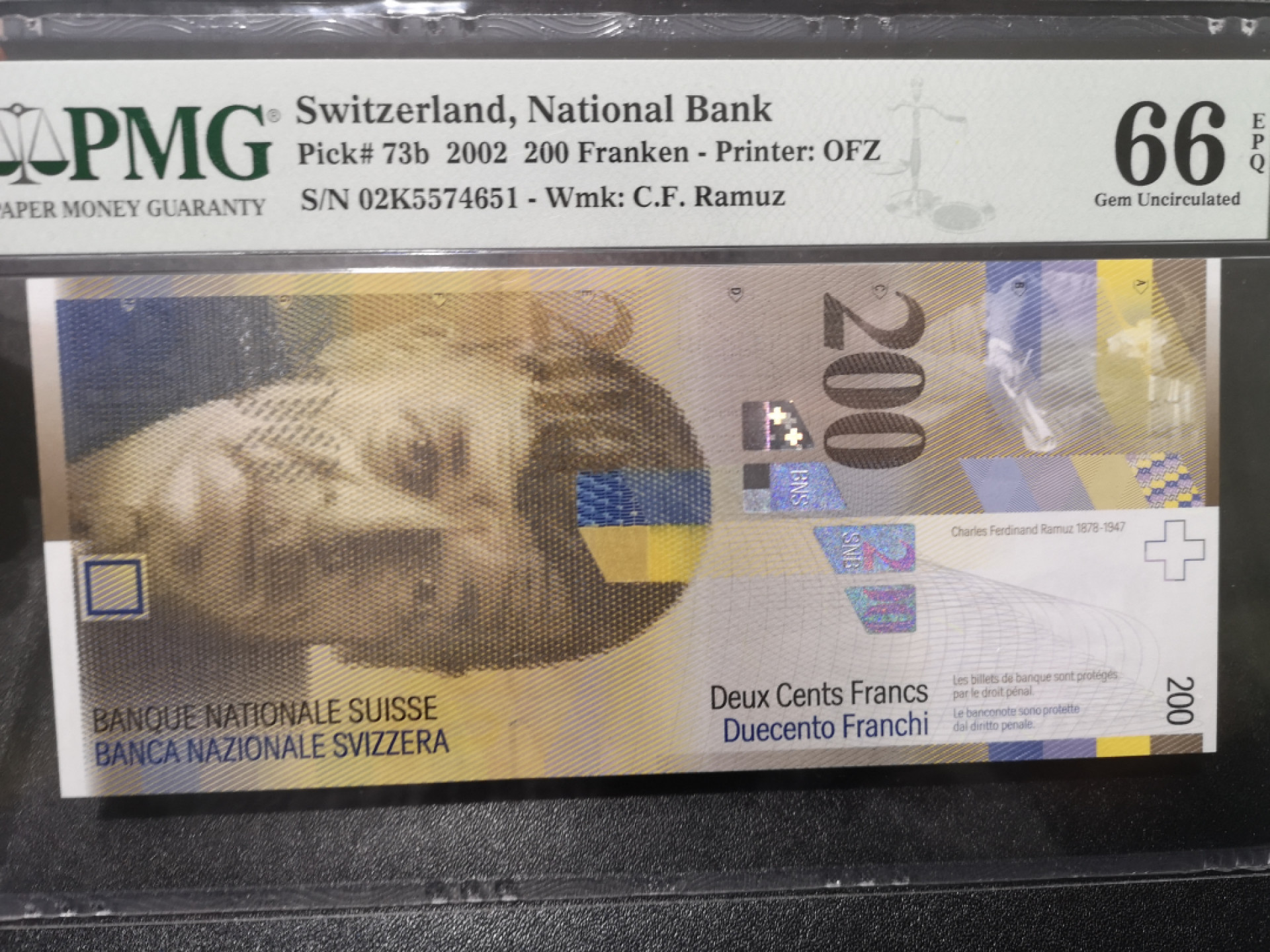 《外钞收藏家》第一百五十三期拍卖（本期94件） 2002年瑞士人像版200法郎 PMG66