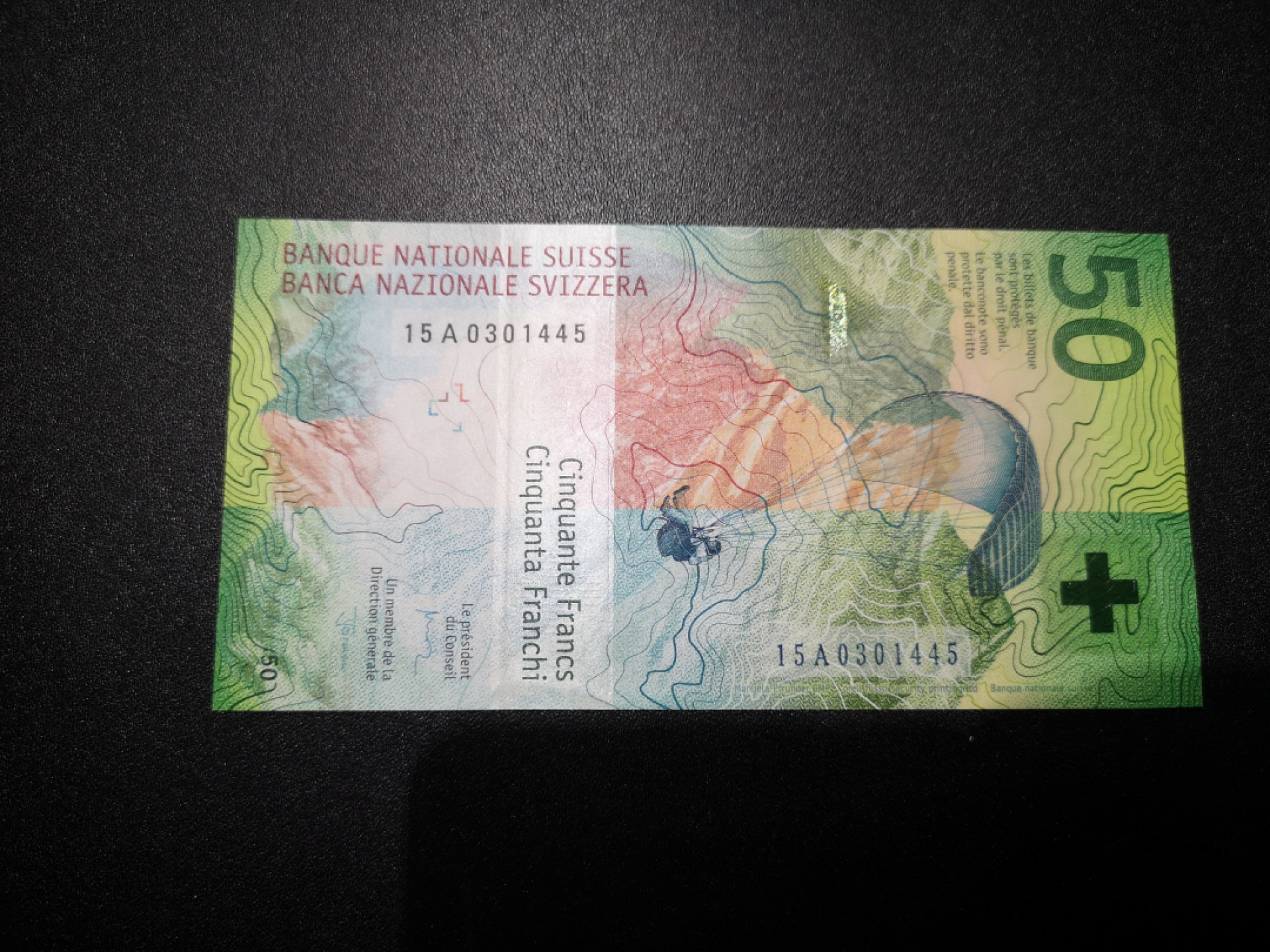 《外钞收藏家》第一百五十三期拍卖（本期94件） 瑞士最新版50法郎 首发A冠 全新UNC