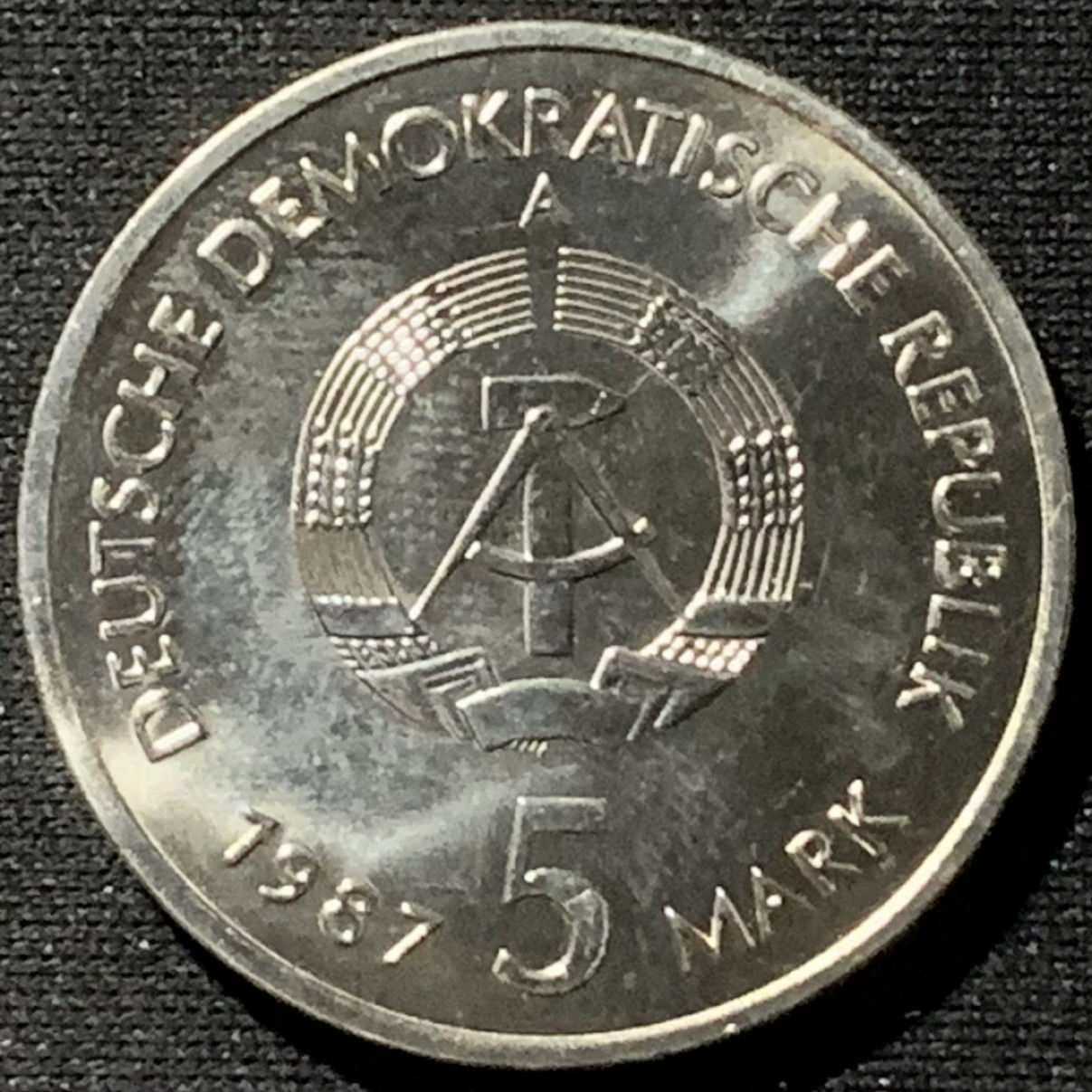 紫瑗钱币——第157期拍卖 民主德国 1987年 柏林—尼古拉区 5马克 纪念币