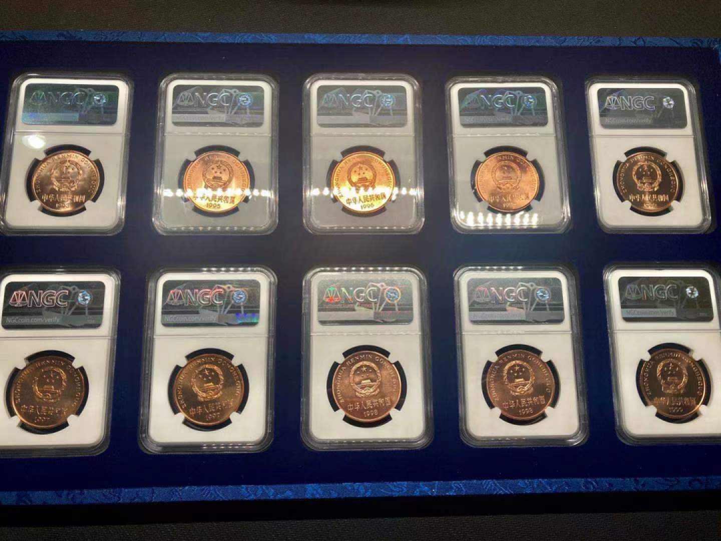 【华誉王者】1862期拍卖 NGC66RD 野生动物十枚一套，发行量 600万。带NGC RD标 原始红色超过95！