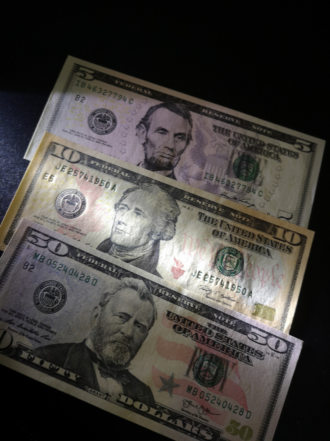 《外钞收藏家》第一百五十三期拍卖（本期94件） 2006-2013年美元50、10、5元各一枚 近全新 有潮癍