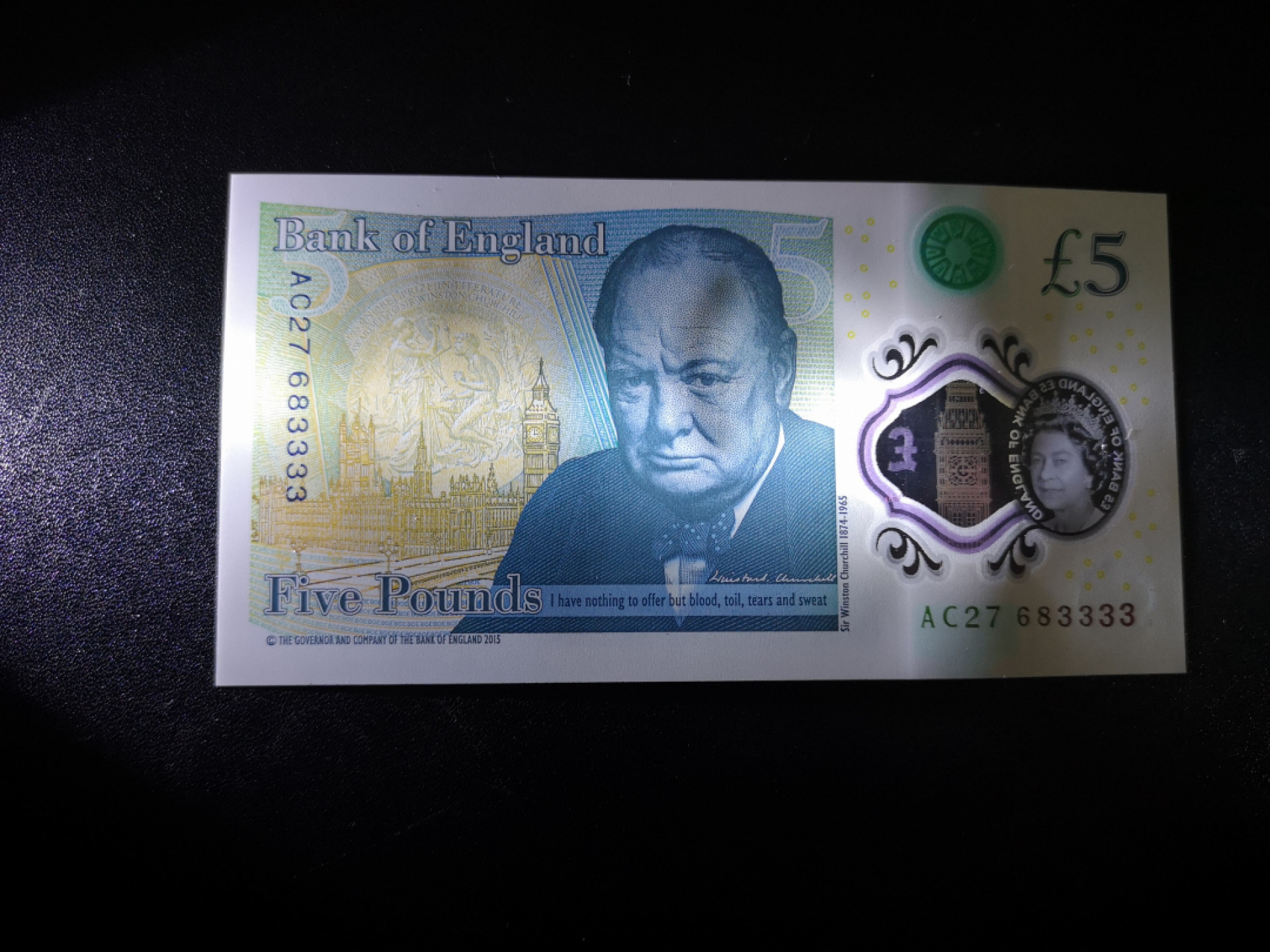 《外钞收藏家》第一百五十三期拍卖（本期94件） 英国2015年5英镑塑料钞狮子号 UNC