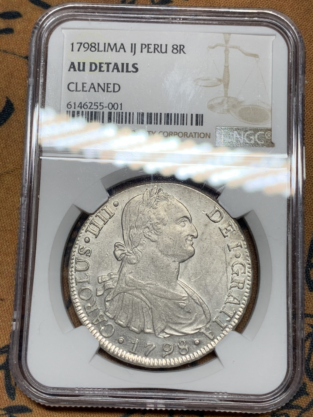 《竞宝斋》钱币微拍-第21场-本周日，周一2场连拍（全场顺丰包邮） NGC-AUD 秘鲁1798年 8 里亚尔  人像双柱卡洛斯四世  银币      原味