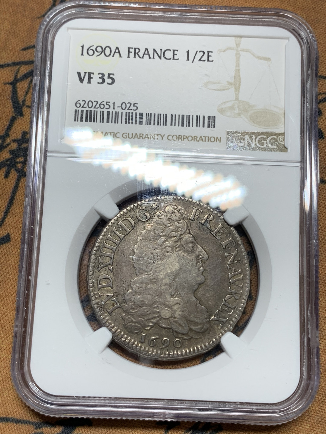 《竞宝斋》钱币微拍-第21场-本周日，周一2场连拍（全场顺丰包邮） NGC-VF35 法国太阳王 1690-A年 路易十四 1/2ECU 银币 老ECU出分不易 出一个少一个