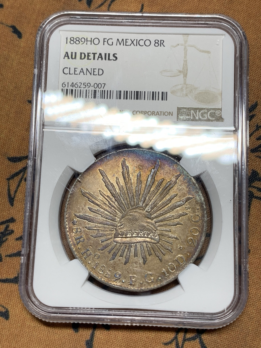 《竞宝斋》钱币微拍-第21场-本周日，周一2场连拍（全场顺丰包邮） NGC-AUD  墨西哥 1889年 8 里亚尔  埃西莫约厂  银币     原味带彩HO厂老鹰