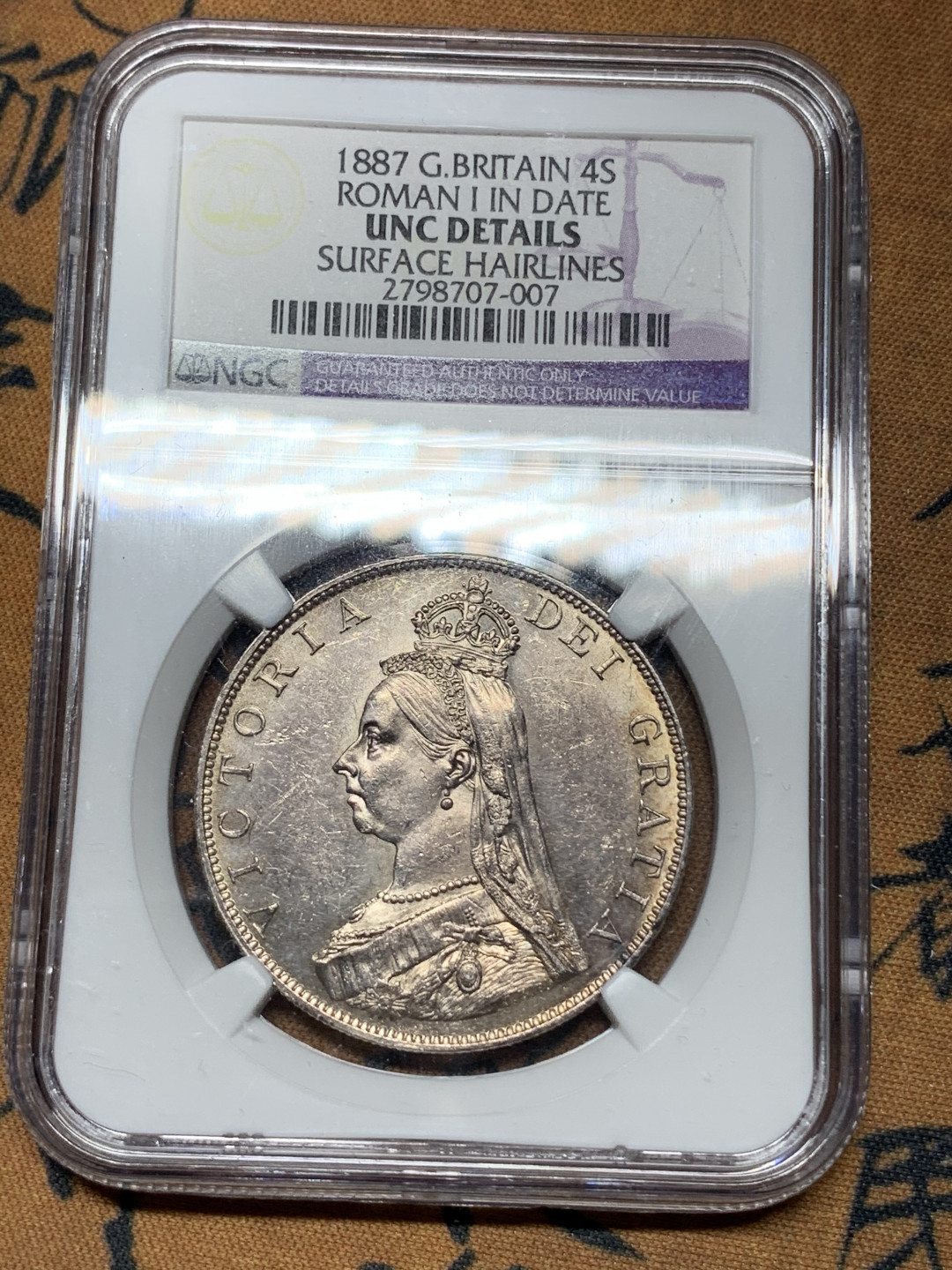 《竞宝斋》钱币微拍-第21场-本周日，周一2场连拍（全场顺丰包邮） NGC-UNC 英国1887年双福林4先令