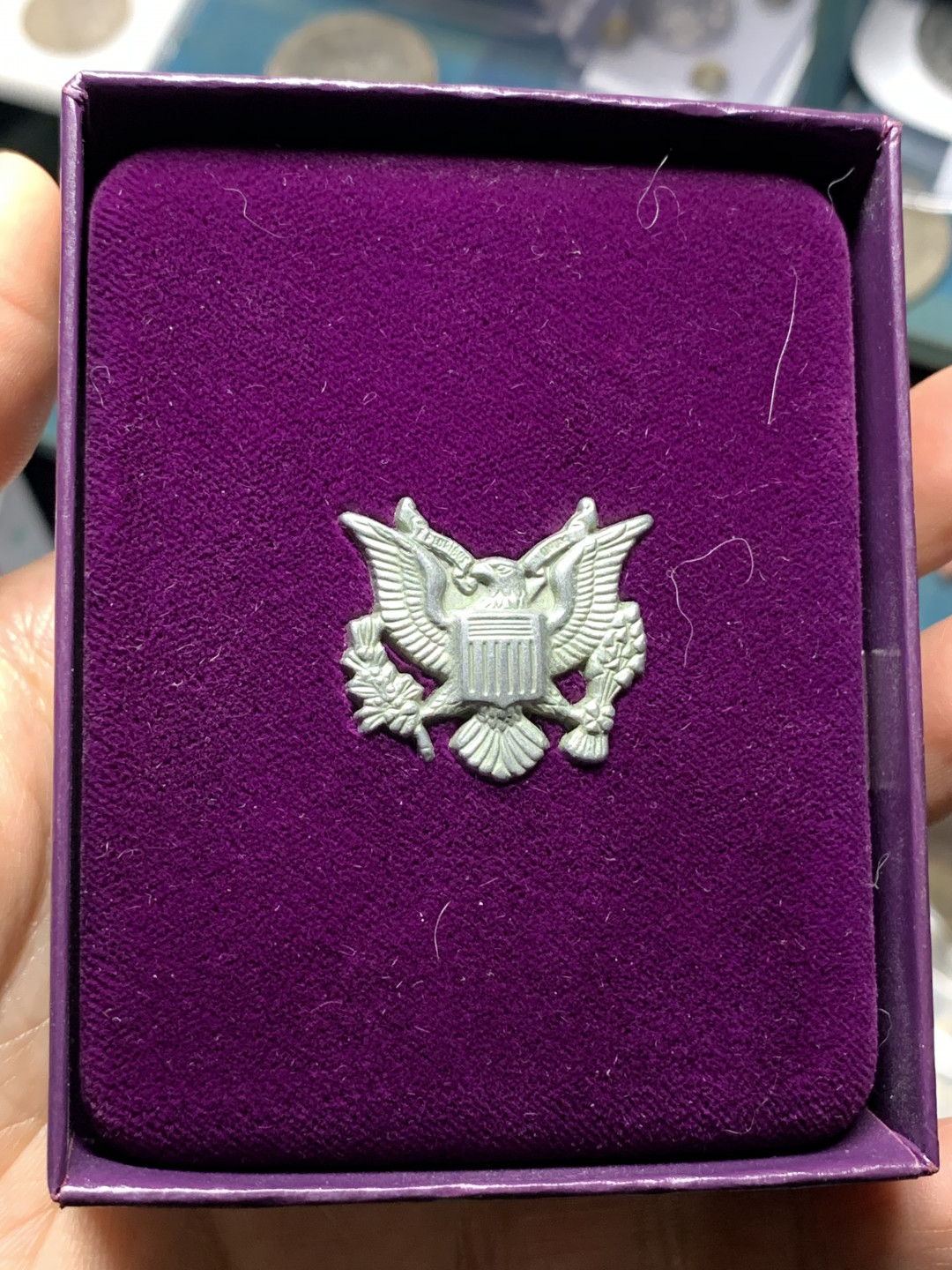 《竞宝斋》钱币微拍-第21场-本周日，周一2场连拍（全场顺丰包邮） 美国 1987年 1美元 行走女神精制银币 原盒证书