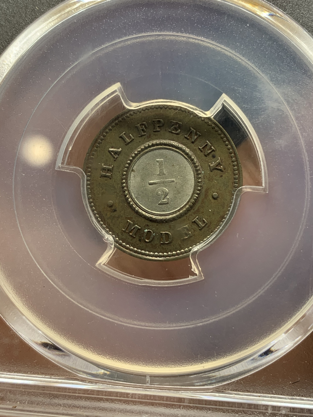 《竞宝斋》钱币微拍-第21场-本周日，周一2场连拍（全场顺丰包邮） PGCS MS63 英国1844年  双色 1/2便士 样币 高分难得