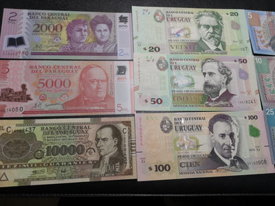 《外钞收藏家》第一百五十五期拍卖 双连拍第二场（本期59件）） - 巴拉圭、乌拉圭、苏里南、危地马拉 每国三张小套 全新UNC