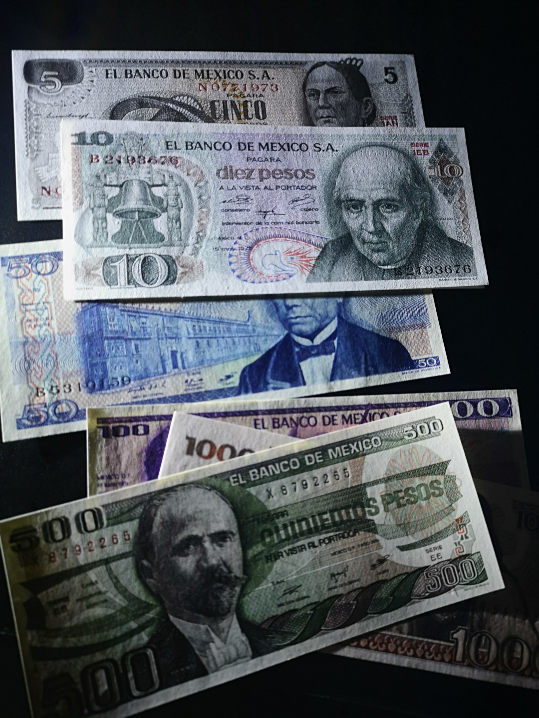 《外钞收藏家》第一百五十五期拍卖 双连拍第二场（本期59件）） 墨西哥一套7张 全新 个别有潮