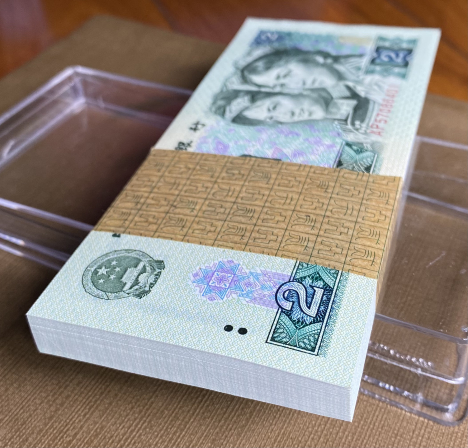 大黄蜂拍卖第35期 802绿钻AP57086401百连，绝品无斑