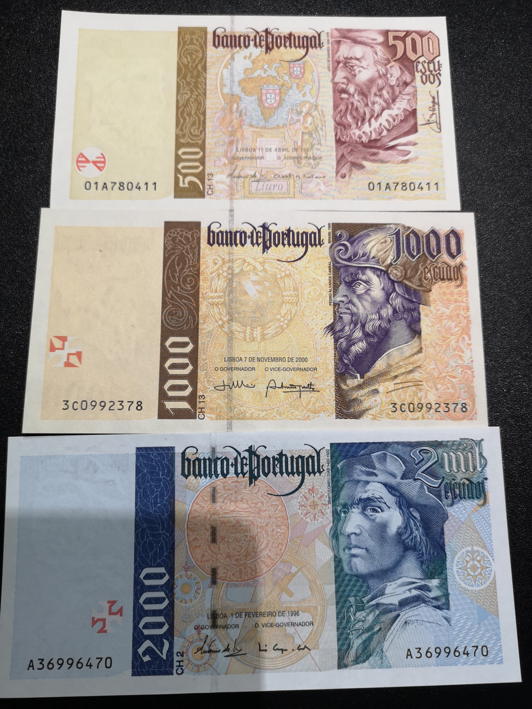 《外钞收藏家》第一百五十五期拍卖 双连拍第二场（本期59件）） 葡萄牙3张小套 全新UNC